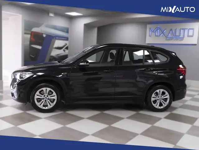BMW X1 view 3