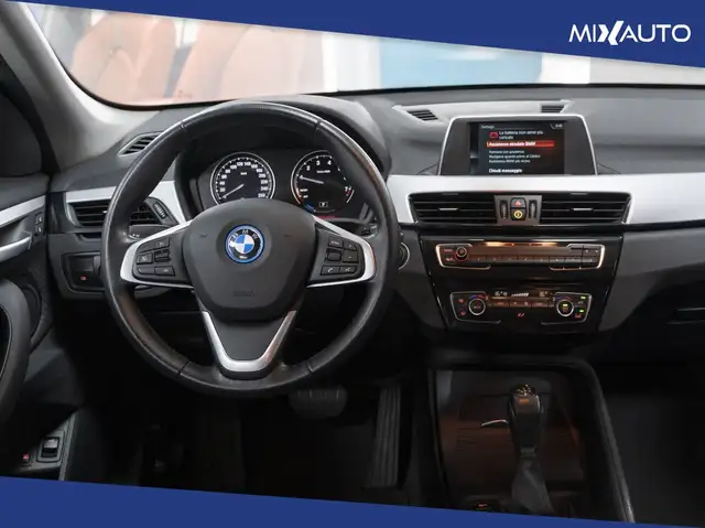 BMW X1 view 11