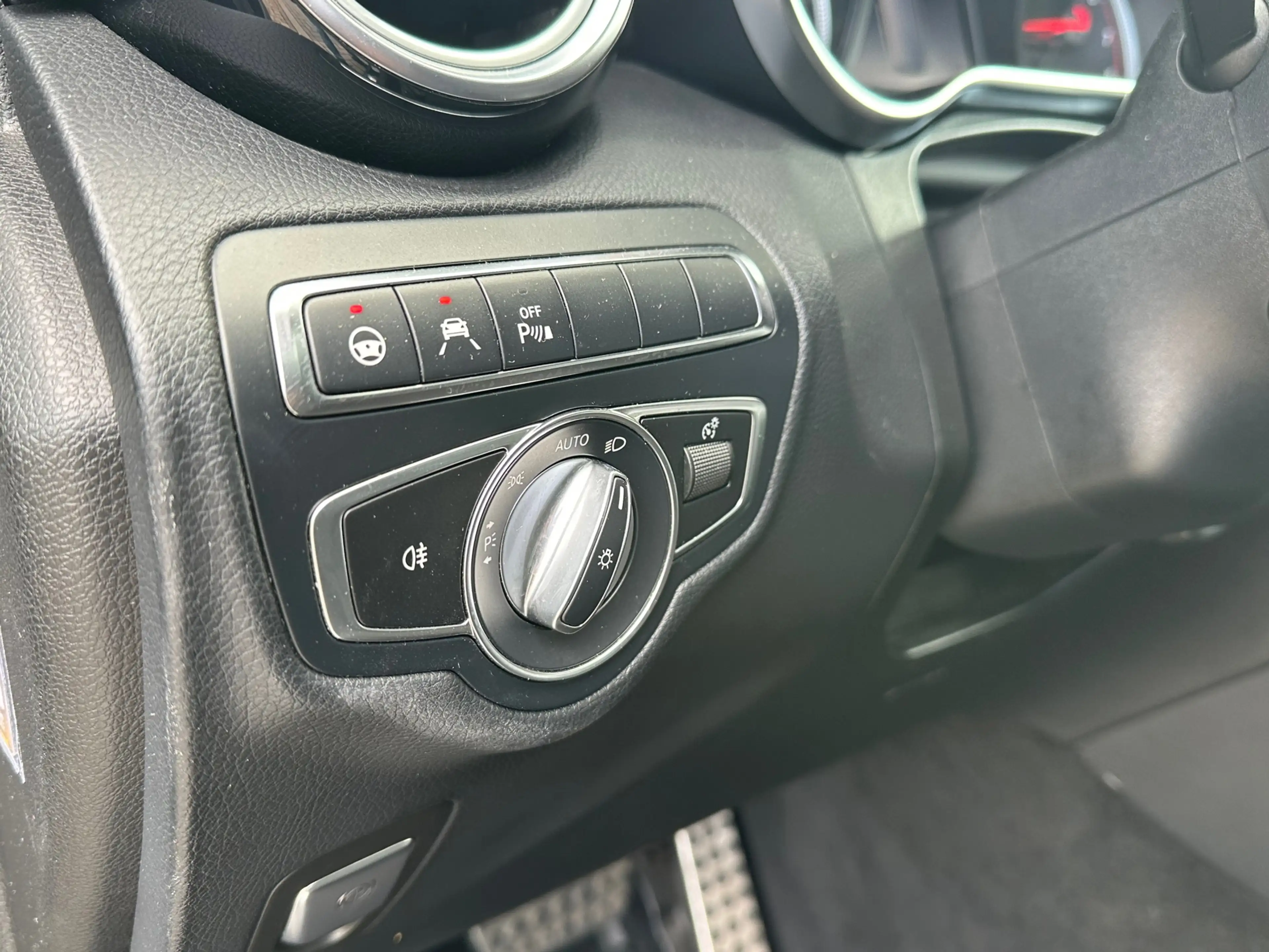 Mercedes-Benz GLC 350 350e 4MATIC Premium Plus Trekhaak — photo 7