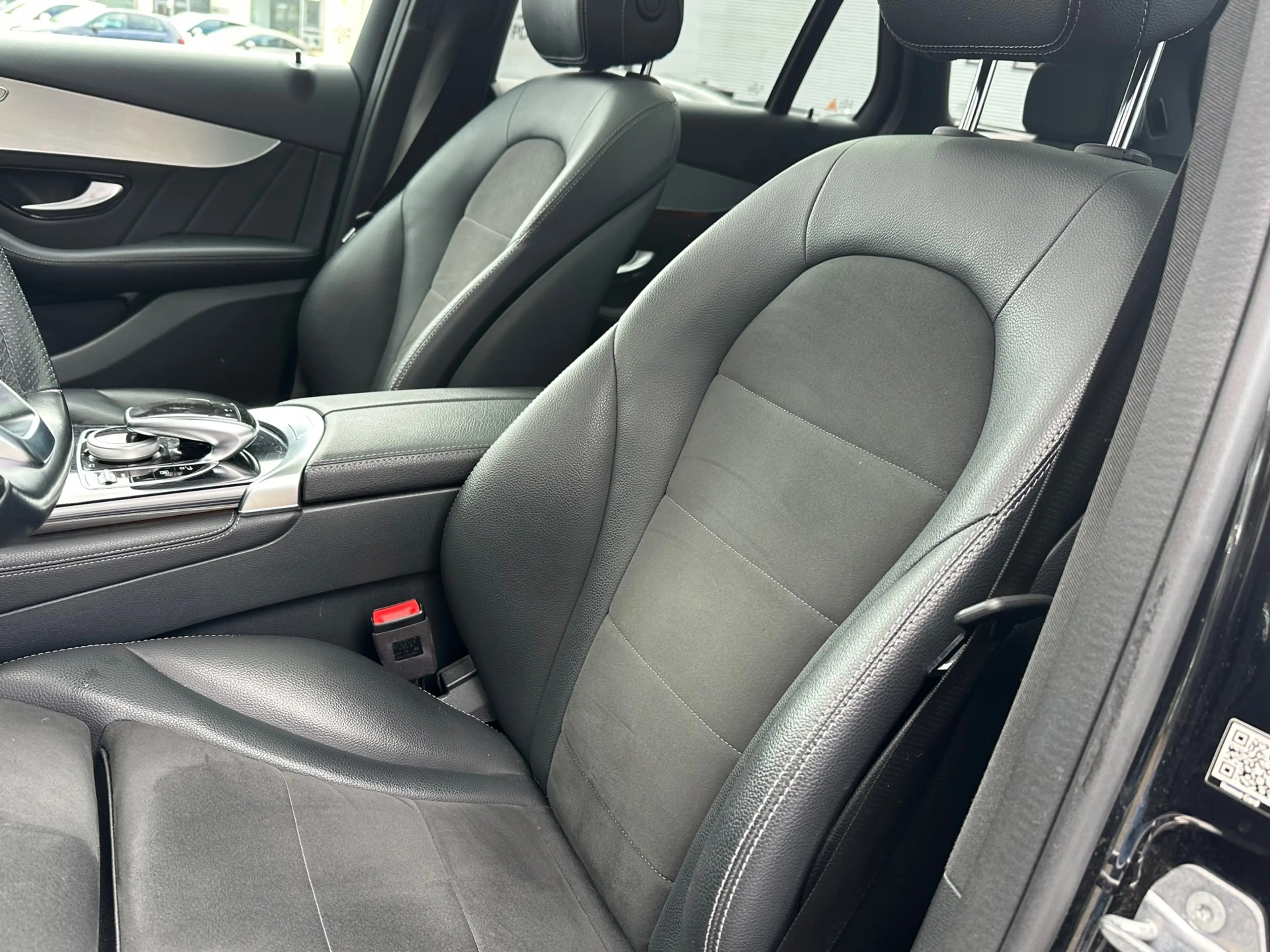 Mercedes-Benz GLC 350 350e 4MATIC Premium Plus Trekhaak — photo 11