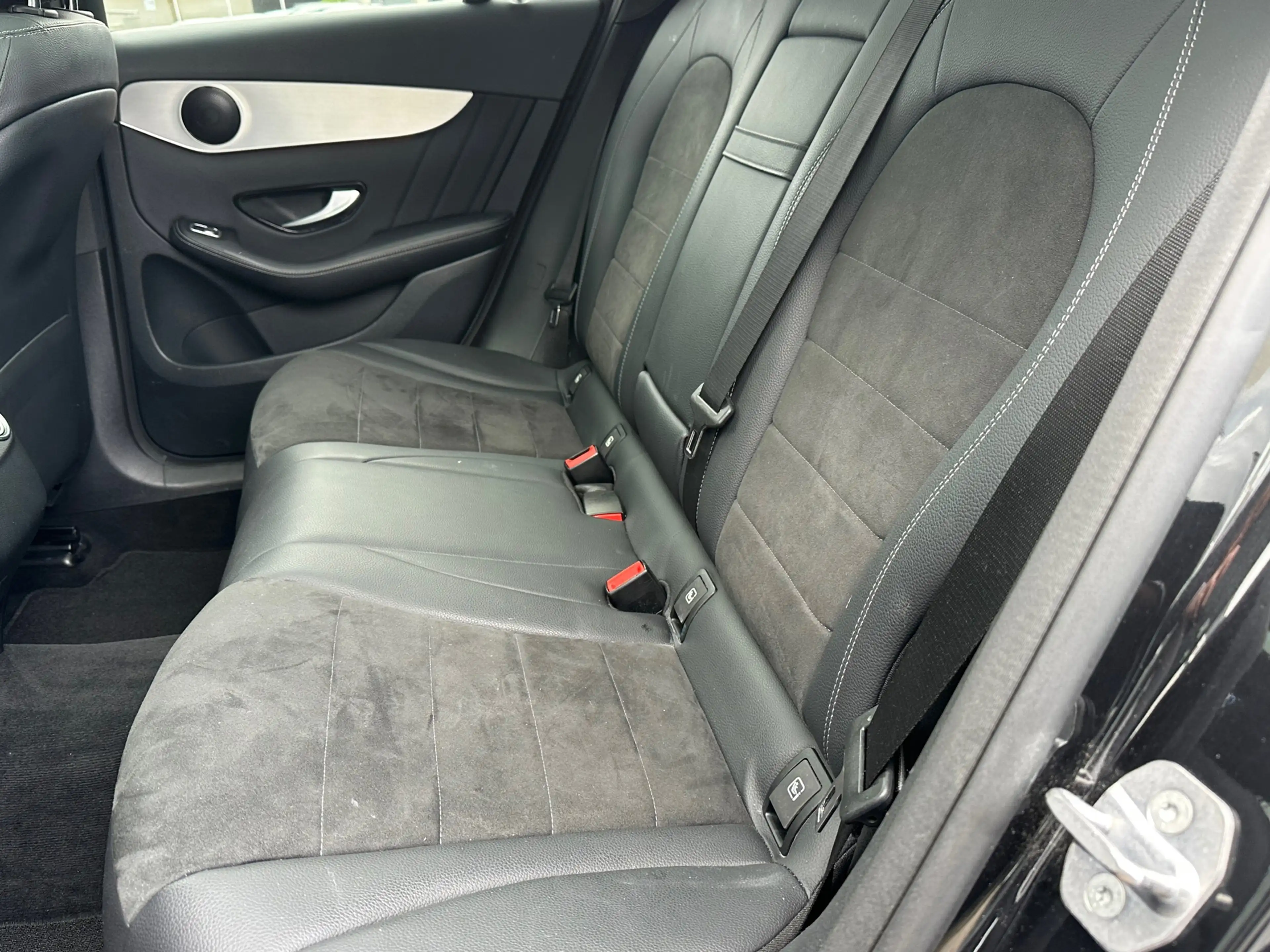 Mercedes-Benz GLC 350 350e 4MATIC Premium Plus Trekhaak — photo 13