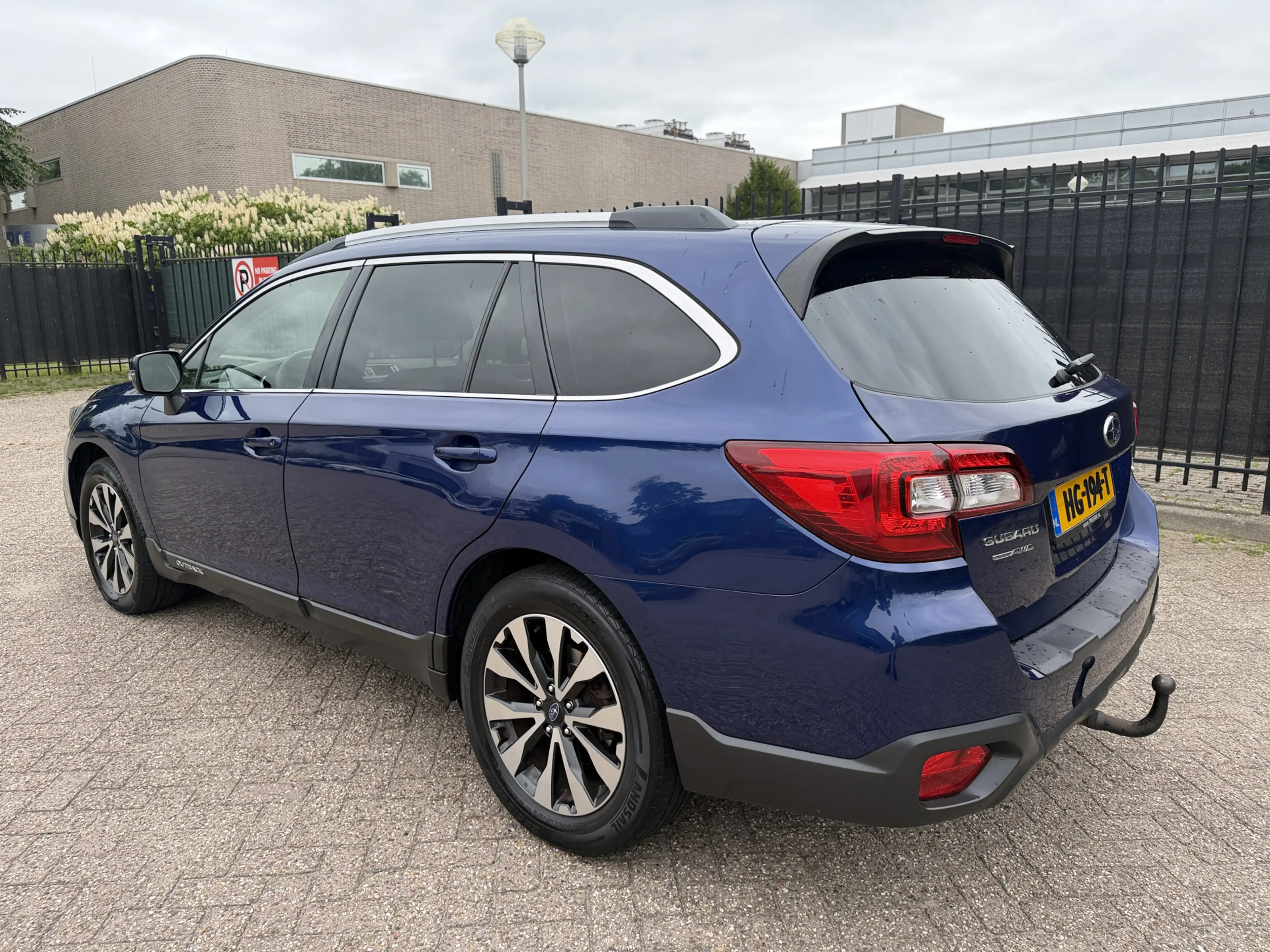 Subaru OUTBACK 2.5i Autom/Tiptr Premium Leer/Schfdak/Navi/Stoelve — photo 2