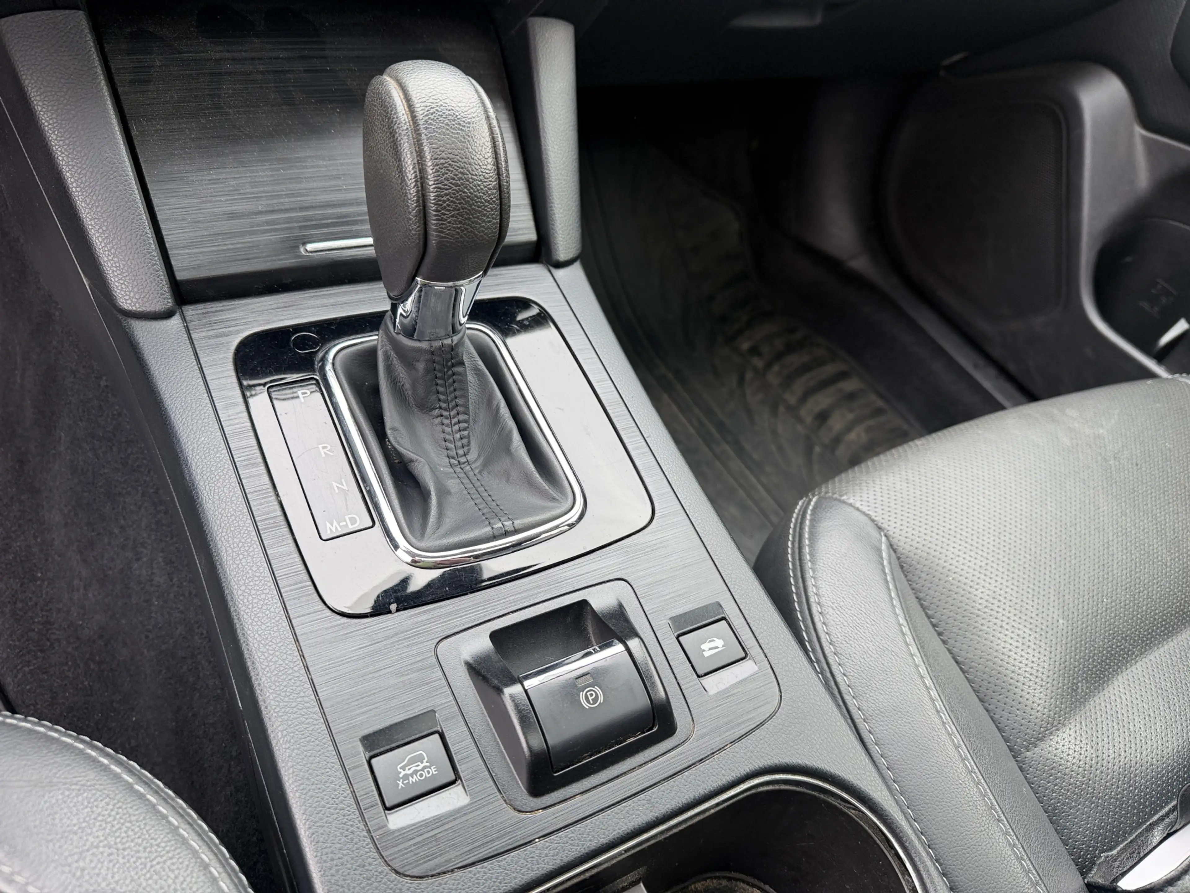 Subaru OUTBACK 2.5i Autom/Tiptr Premium Leer/Schfdak/Navi/Stoelve — photo 11