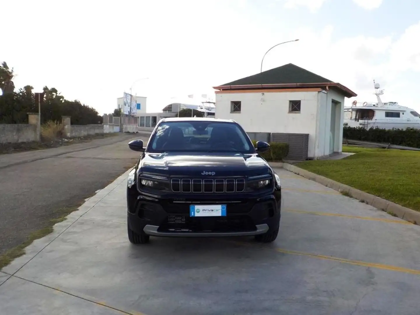 Jeep Avenger Avenger 1.2 turbo e-hybrid 100 MHEV Altitude EDCT6 Noir - 2