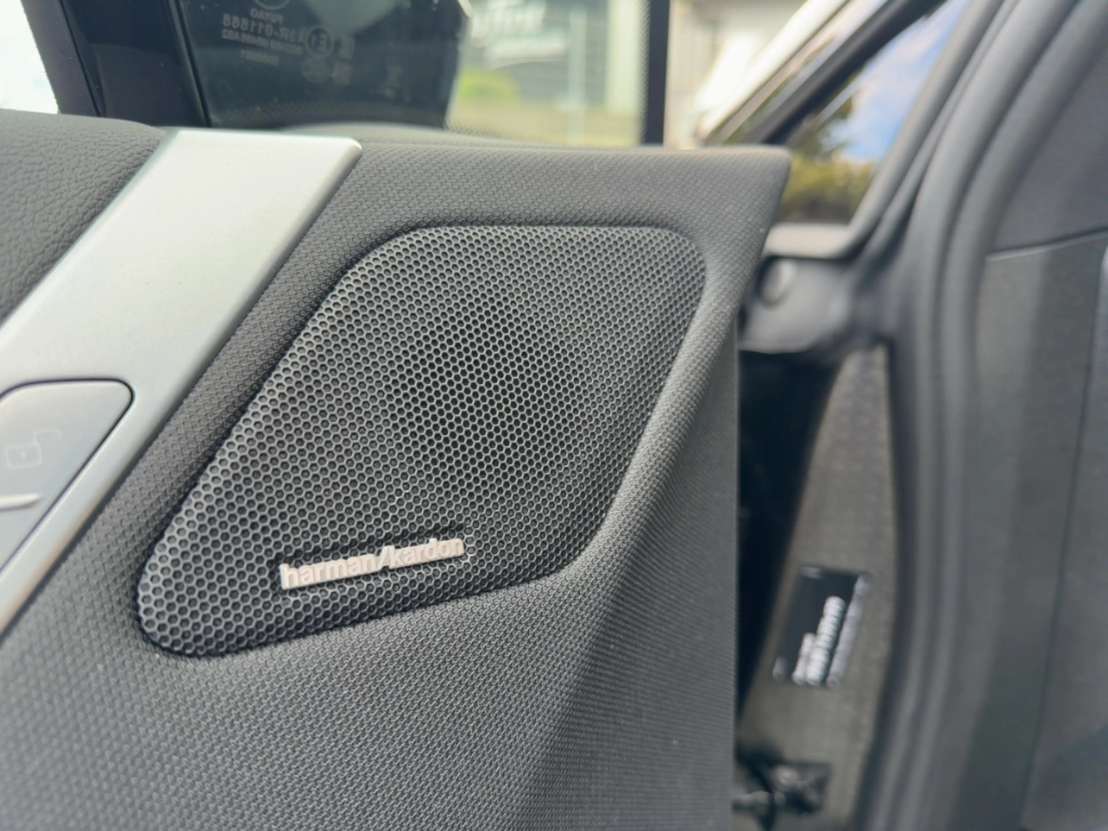 BMW iX xDrive 45 Sportpaket HUD StandHZG AHK-klappbar AHK — photo 15