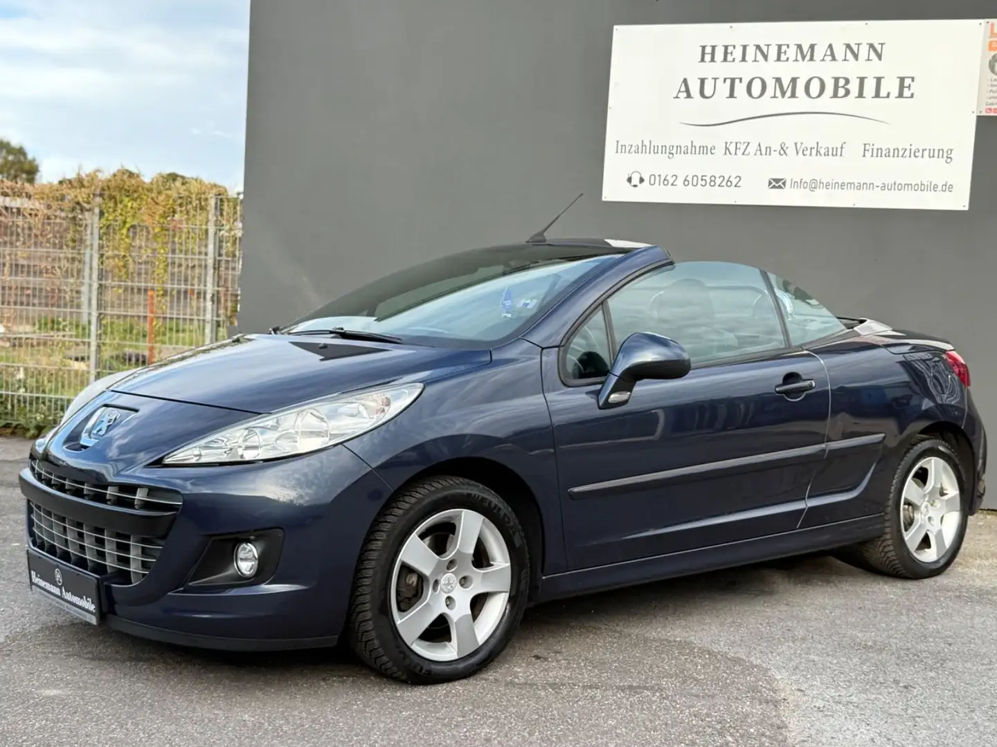 Peugeot 207 CC Cabrio *KLIMA*SHZG*ALU*HU/AU NEU* Blau - 2