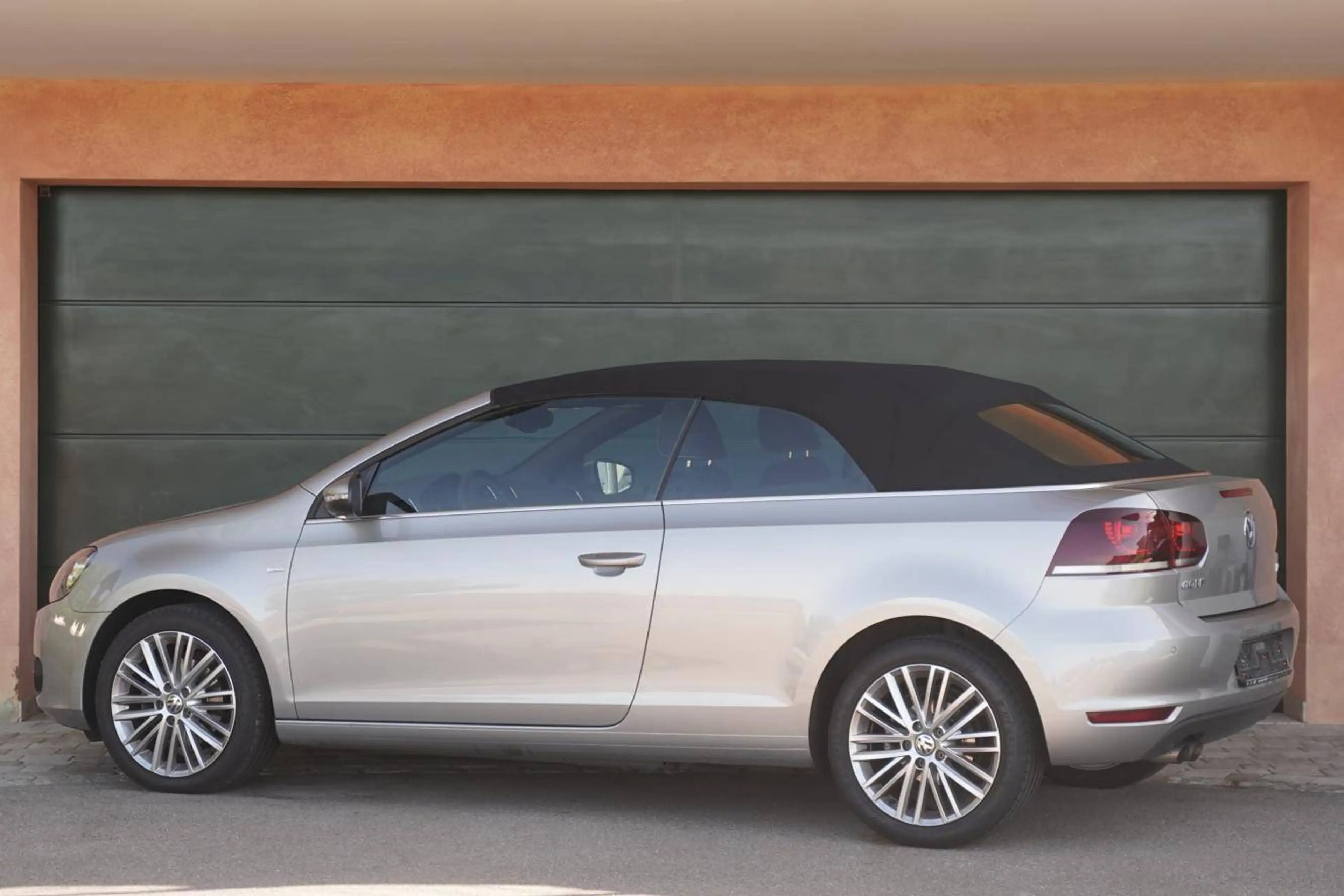 Volkswagen Golf Cabriolet Golf VI Cabrio Cabrio 1.4 TSI Cup — photo 4