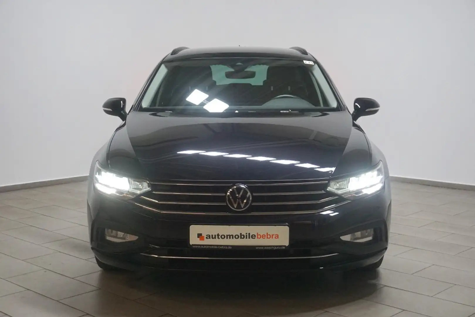Volkswagen Passat 2.0TDI DSG Business Virtual-AHK-Navi-ACC Schwarz - 2