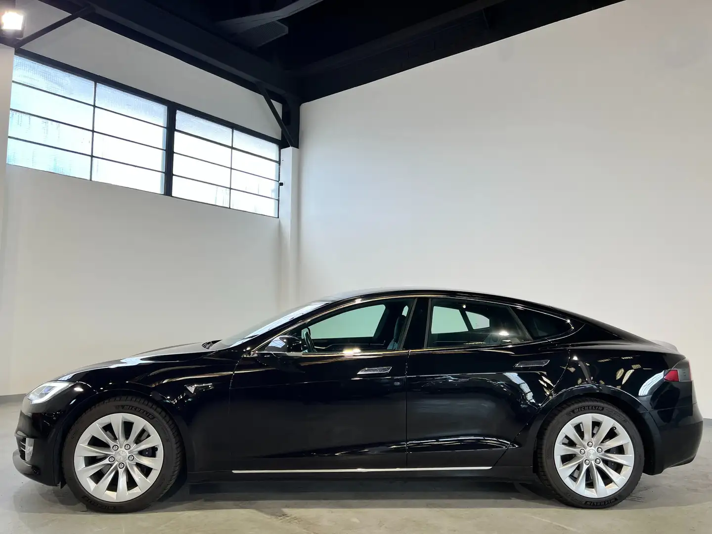 Tesla Model S 100d DUAL MOTOR AUTOPILOT Black - 2