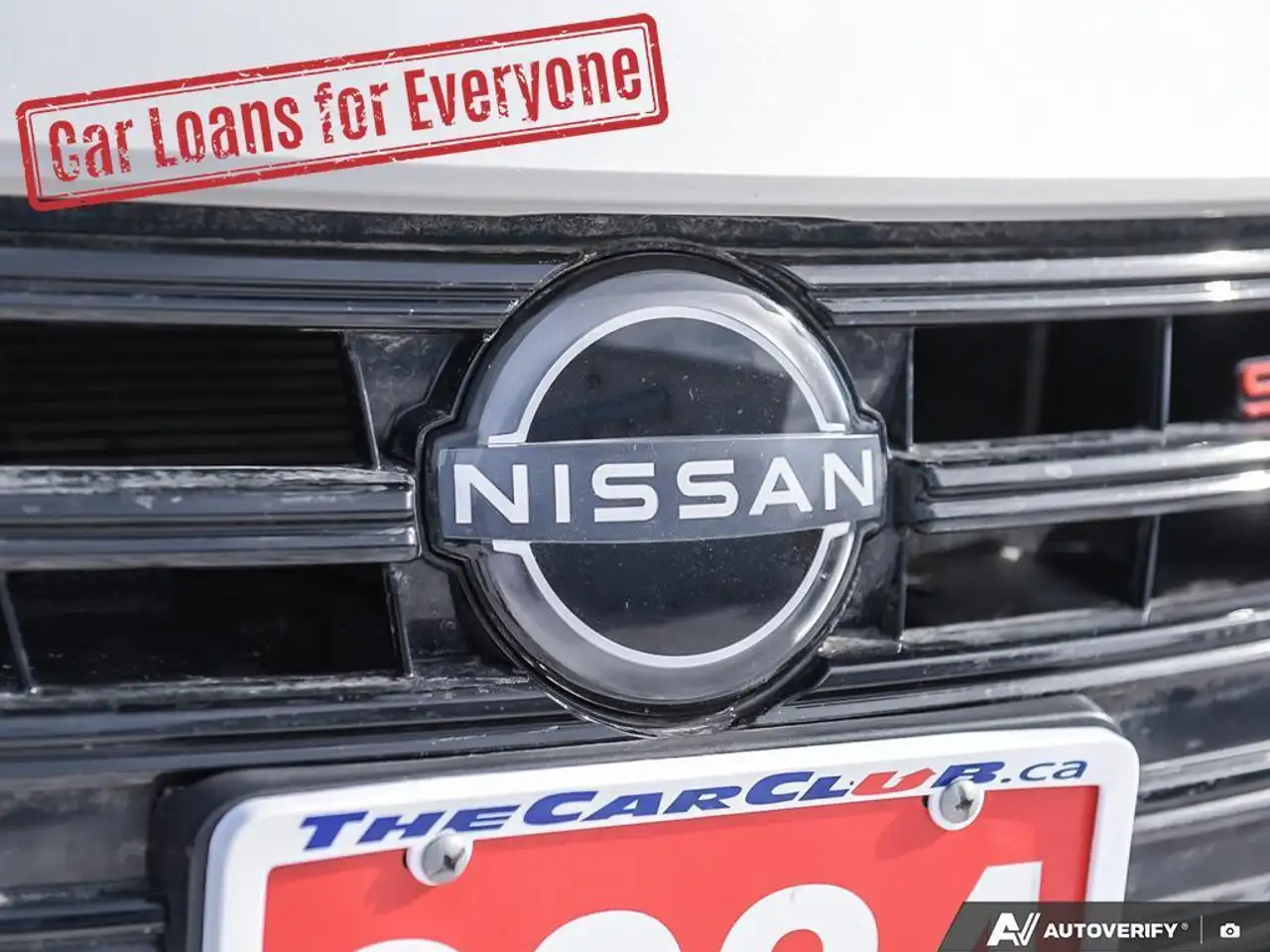 Nissan Versa снимка Nissan Versa