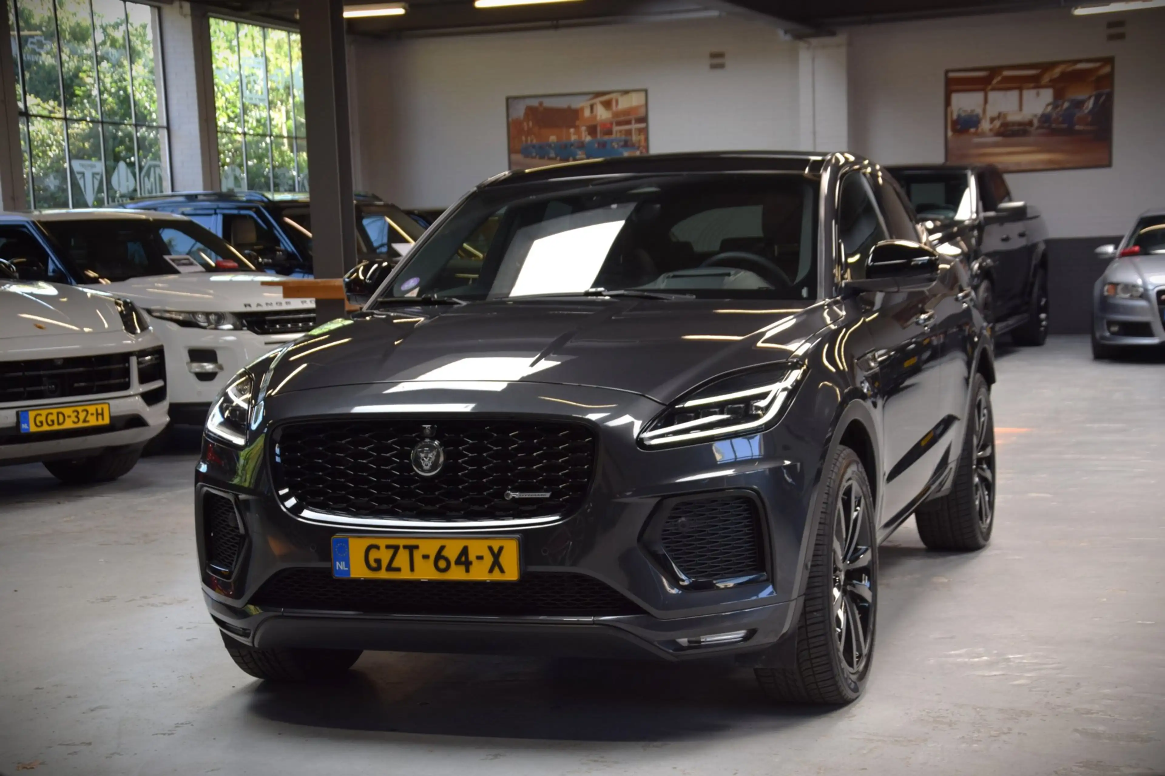 Jaguar E-Pace 1.5 P270e R-Dynamic HSE Navi|Leder|1e Eig|Dealer O — photo 8