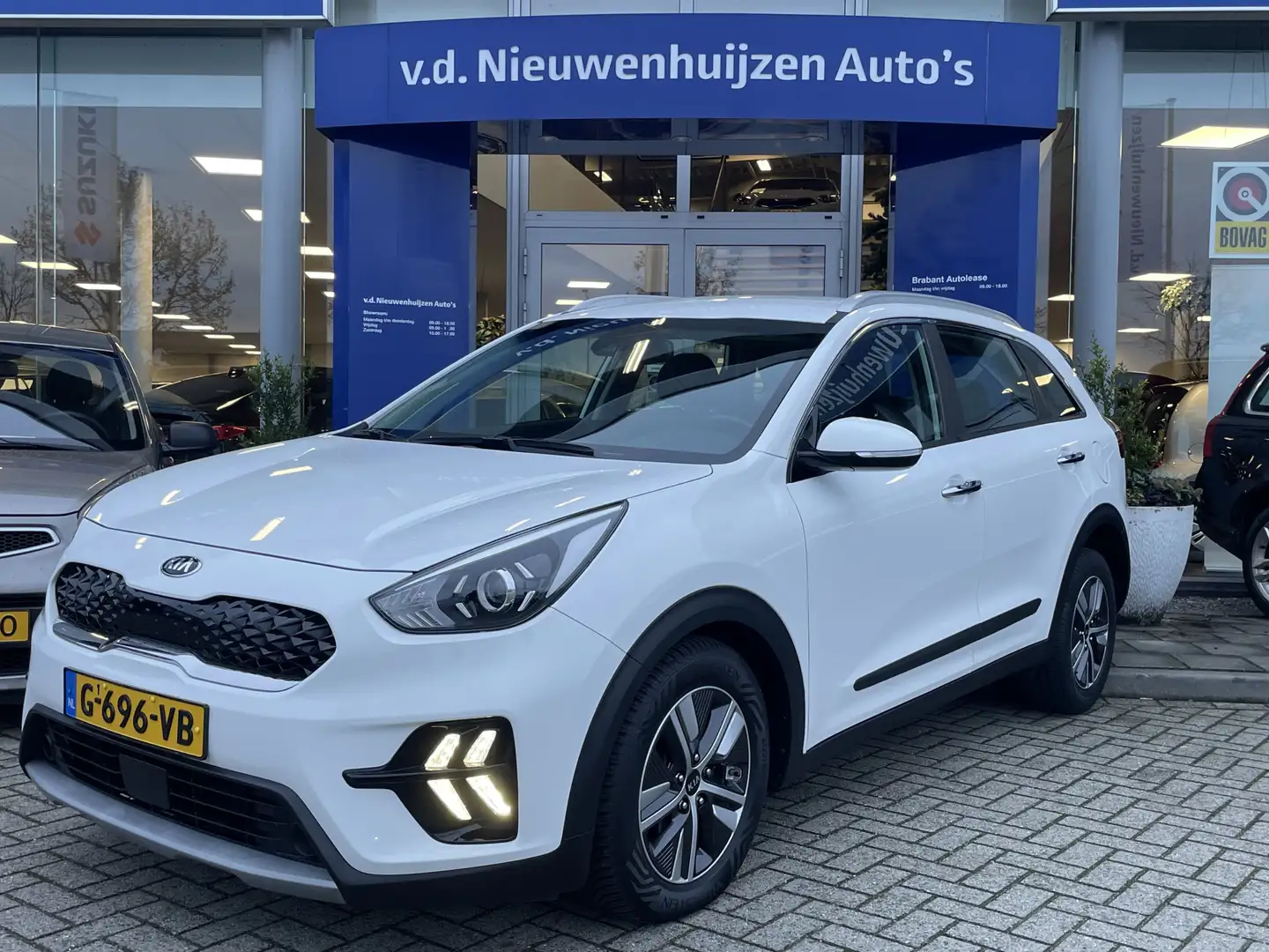 Kia Niro 1.6 GDi Hybrid DynamicLine | CarPlay | Camera | Na Weiß - 1