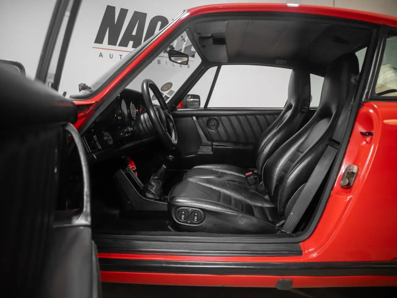 Porsche 911 3.2, foto 11