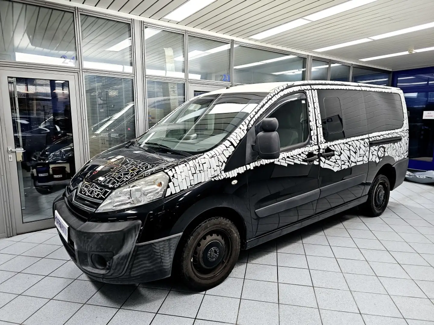 Citroen Jumpy Tüv 04-2026 Schwarz - 2