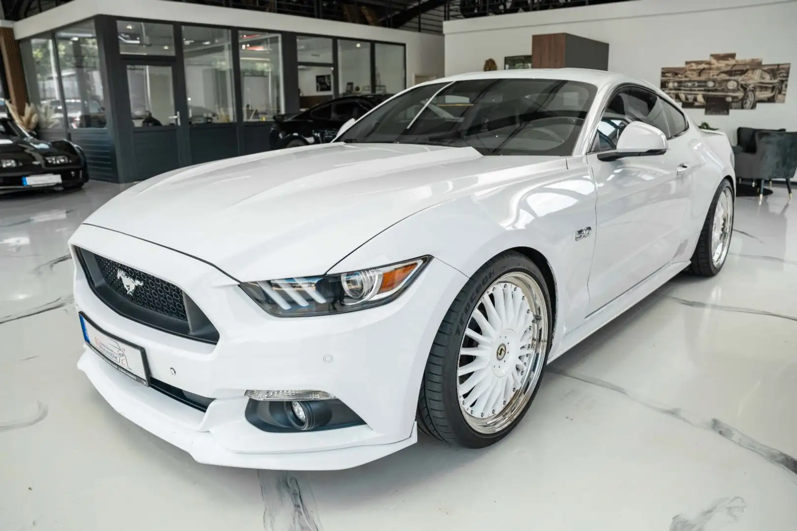 Ford Mustang GT 5,0 1 HAND UNFALLFREI Weiß - 1