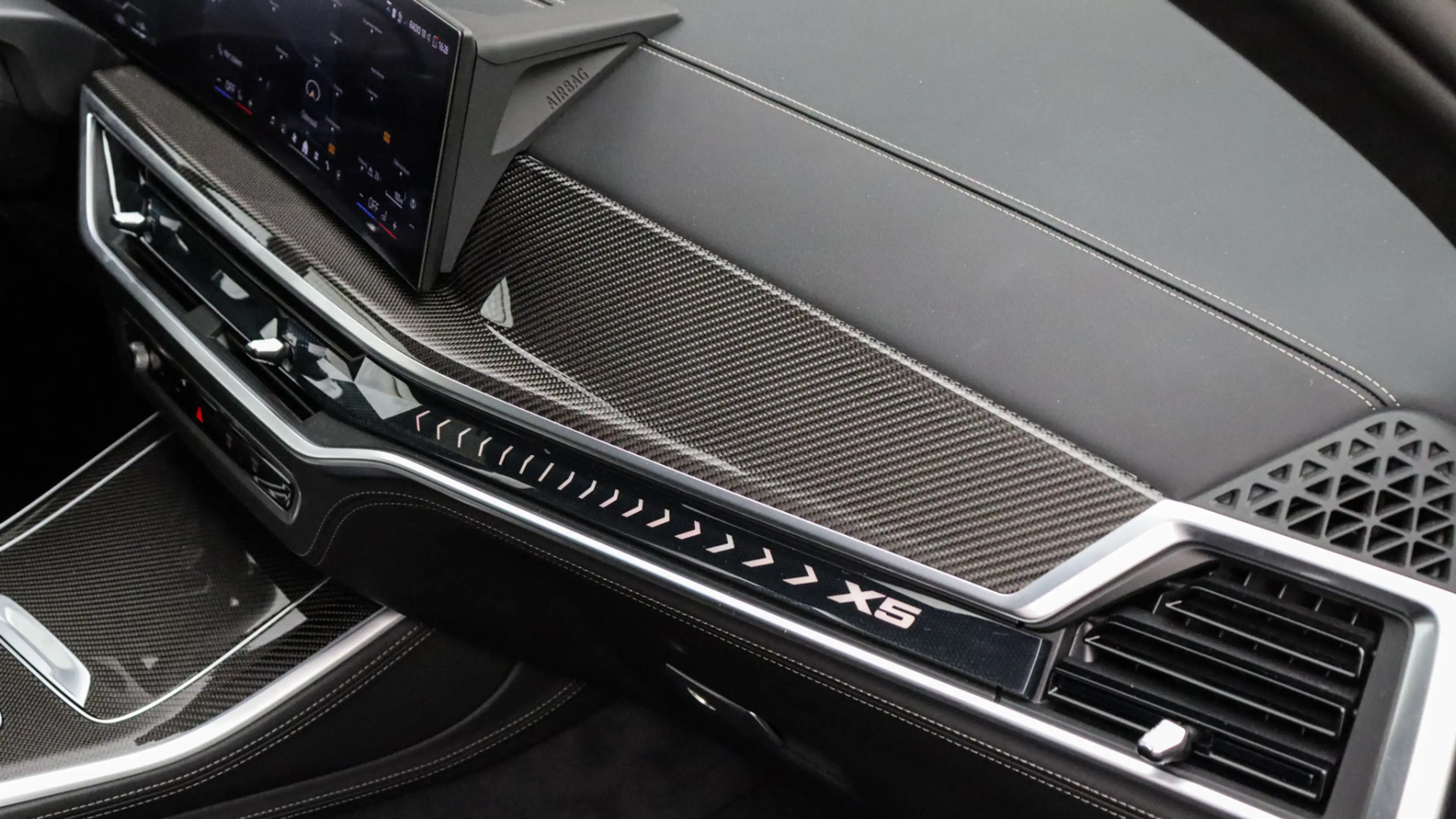 BMW X5 xDrive50e M-Sport Pro | Bowers & Wilkins | Massage — photo 18