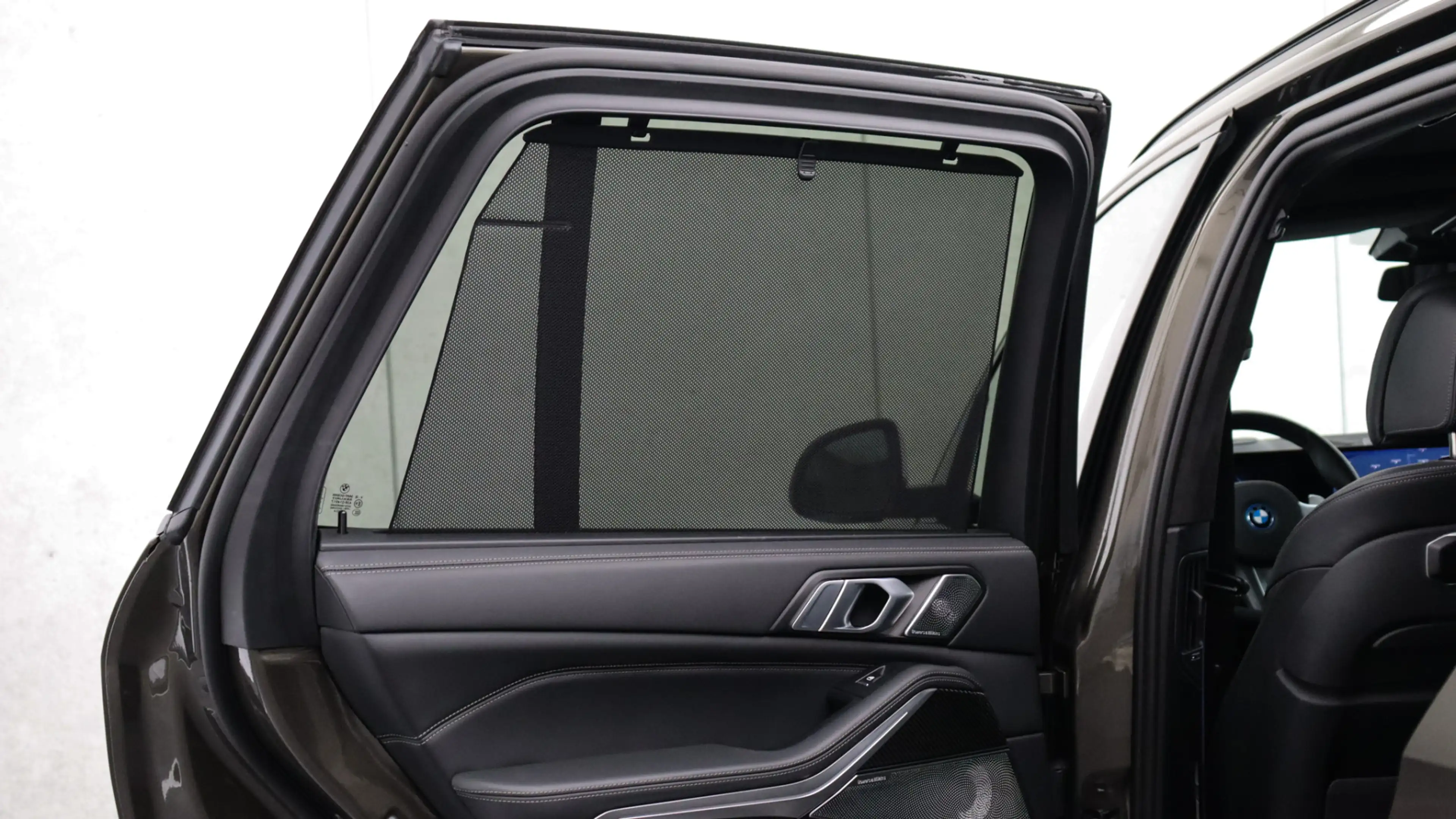 BMW X5 xDrive50e M-Sport Pro | Bowers & Wilkins | Massage — photo 38