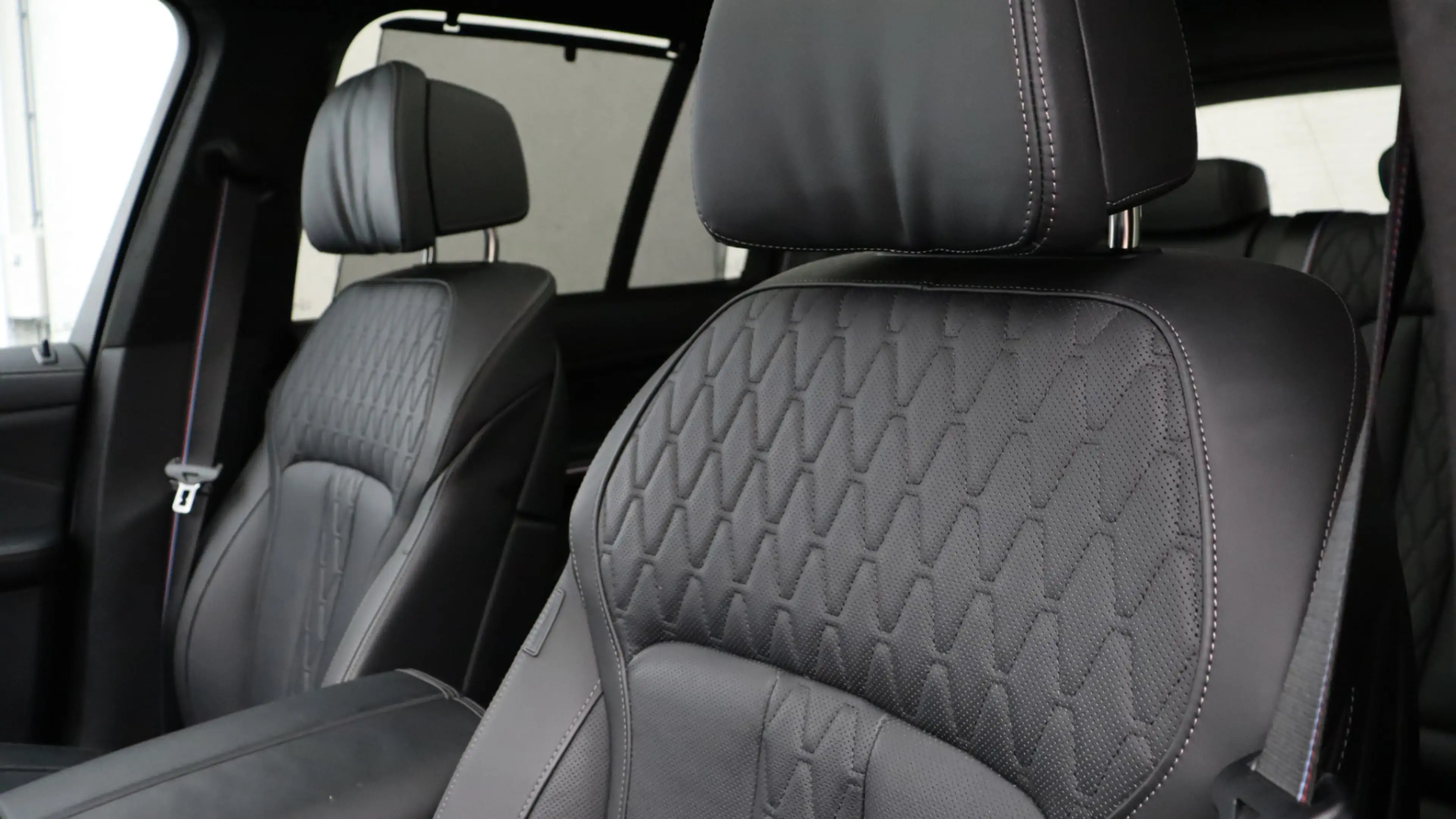 BMW X5 xDrive50e M-Sport Pro | Bowers & Wilkins | Massage — photo 11