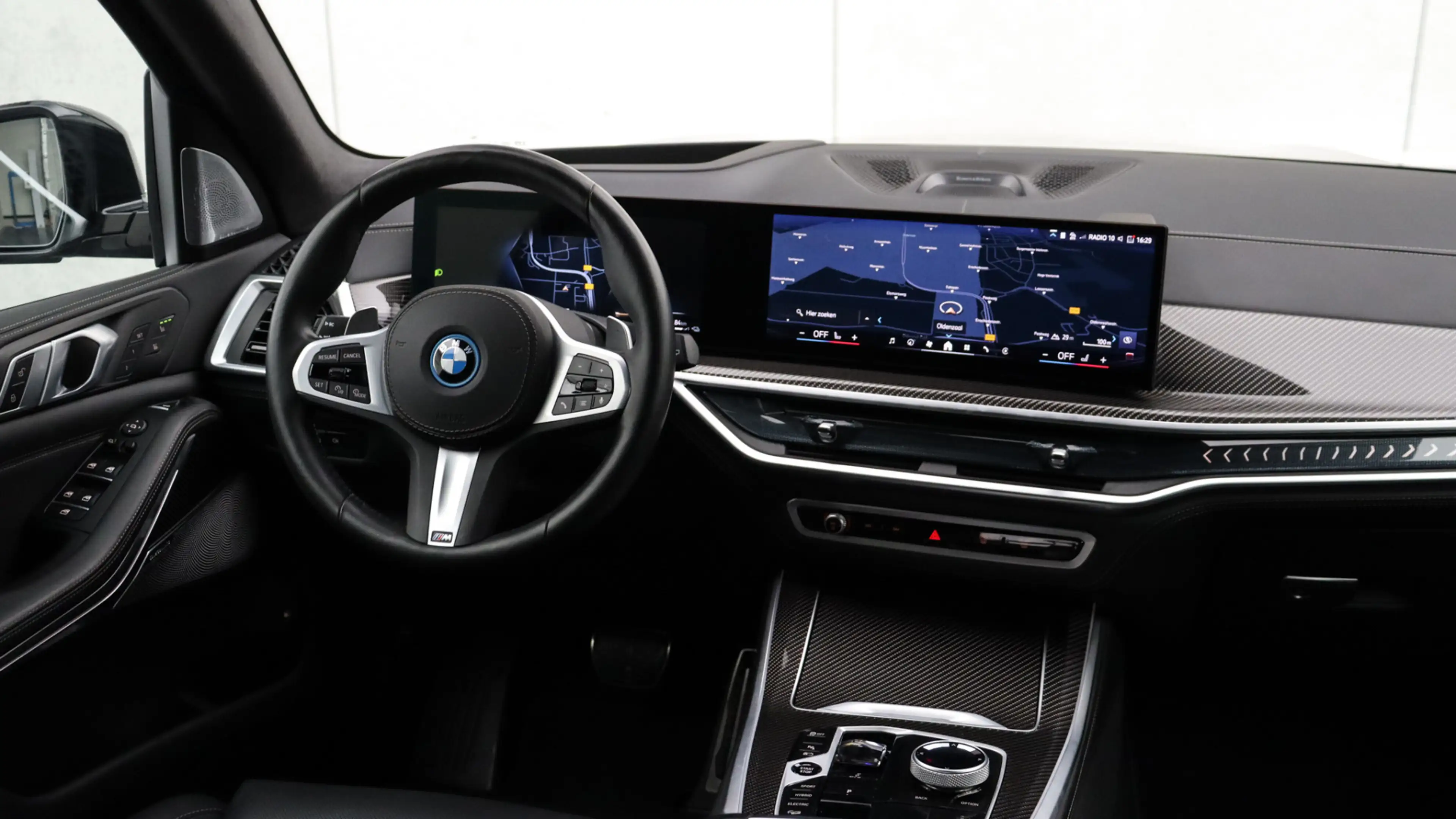 BMW X5 xDrive50e M-Sport Pro | Bowers & Wilkins | Massage — photo 13