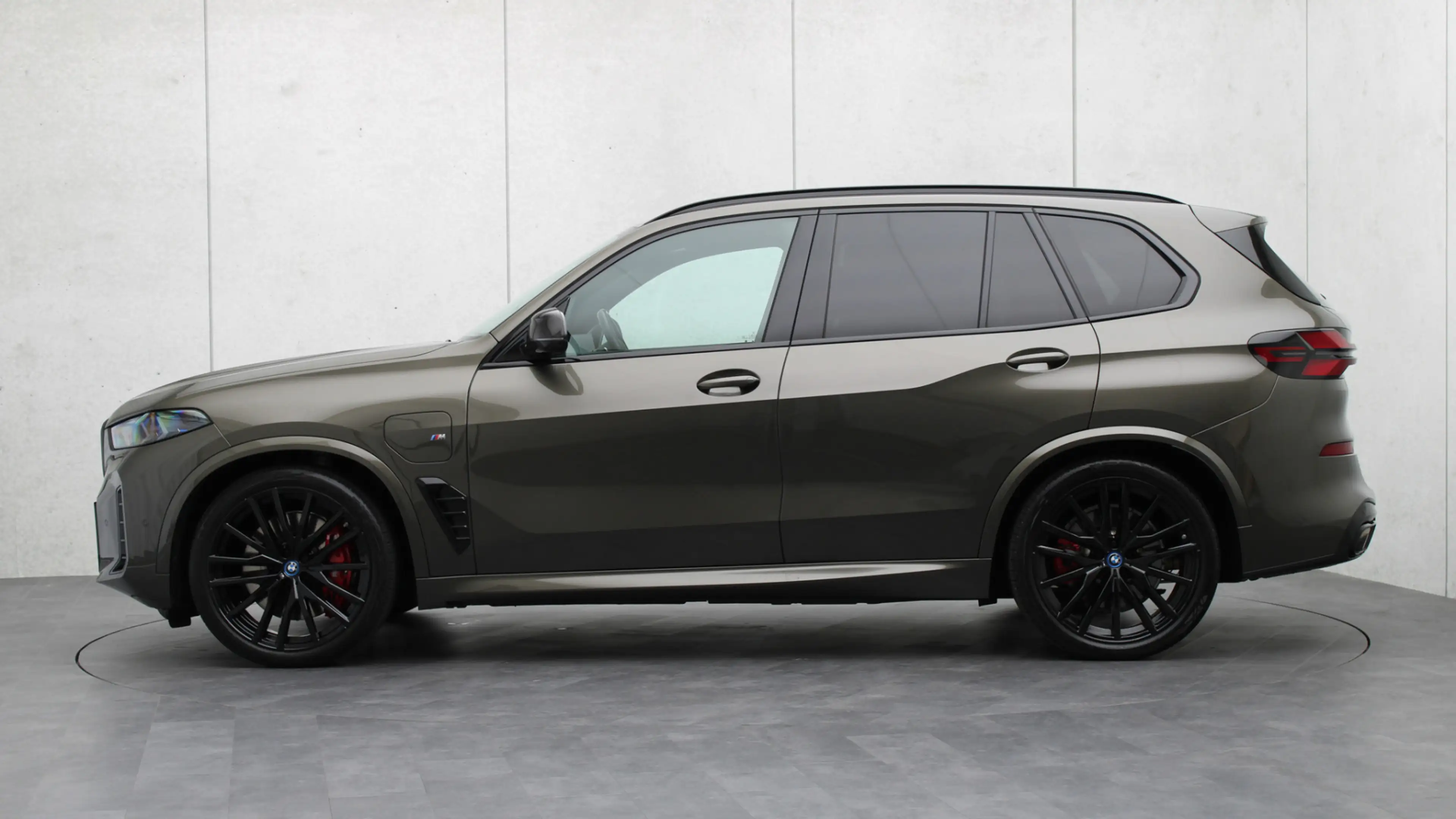 BMW X5 xDrive50e M-Sport Pro | Bowers & Wilkins | Massage — photo 2