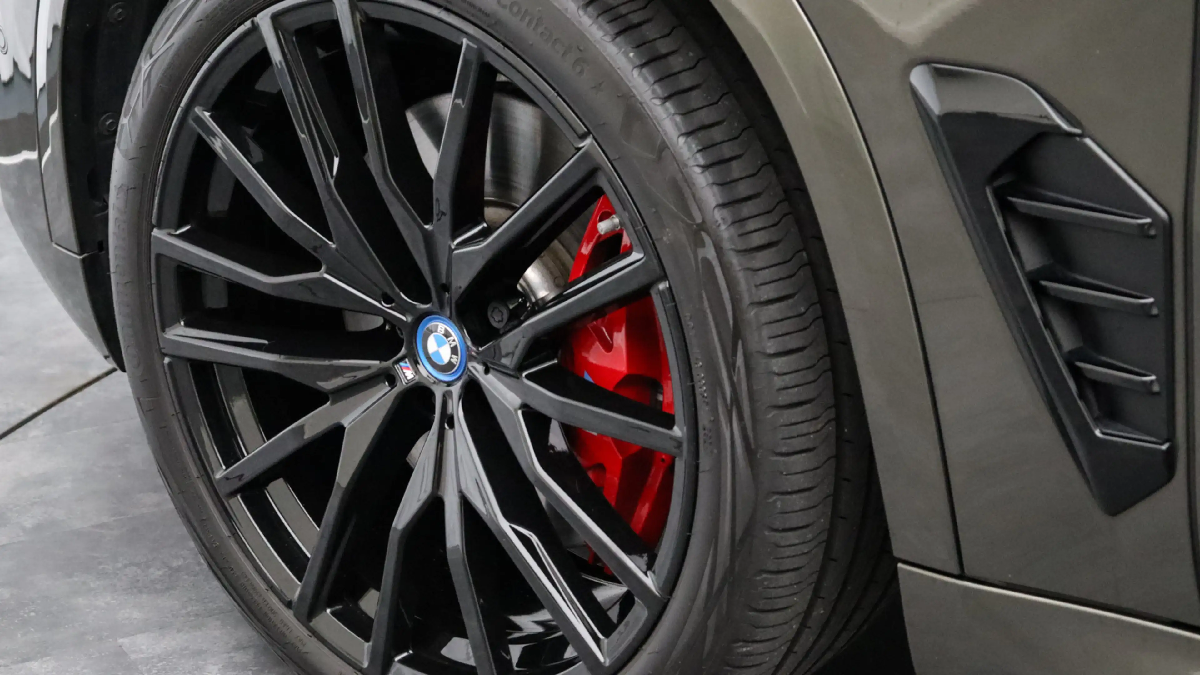 BMW X5 xDrive50e M-Sport Pro | Bowers & Wilkins | Massage — photo 7