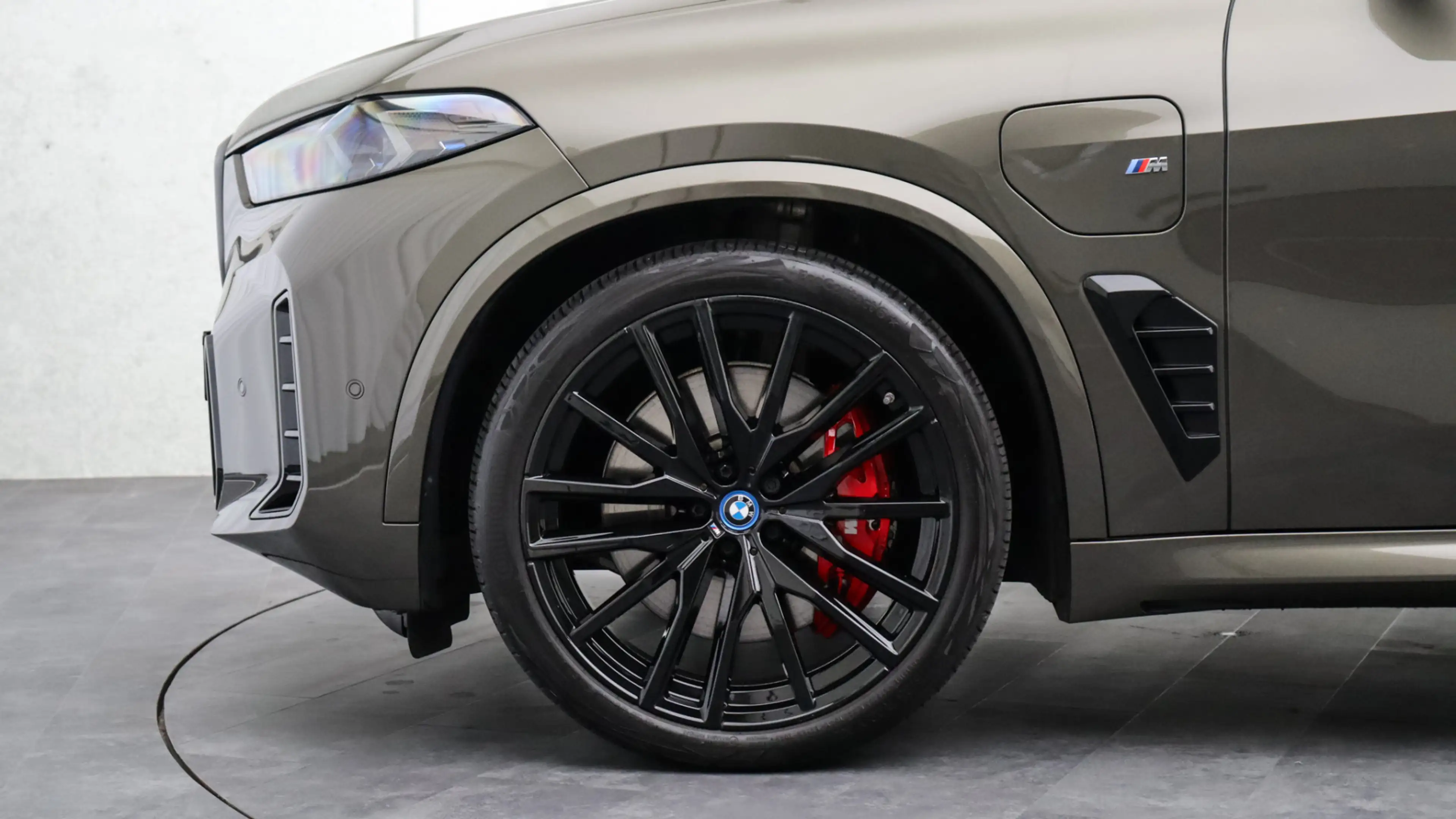 BMW X5 xDrive50e M-Sport Pro | Bowers & Wilkins | Massage — photo 6