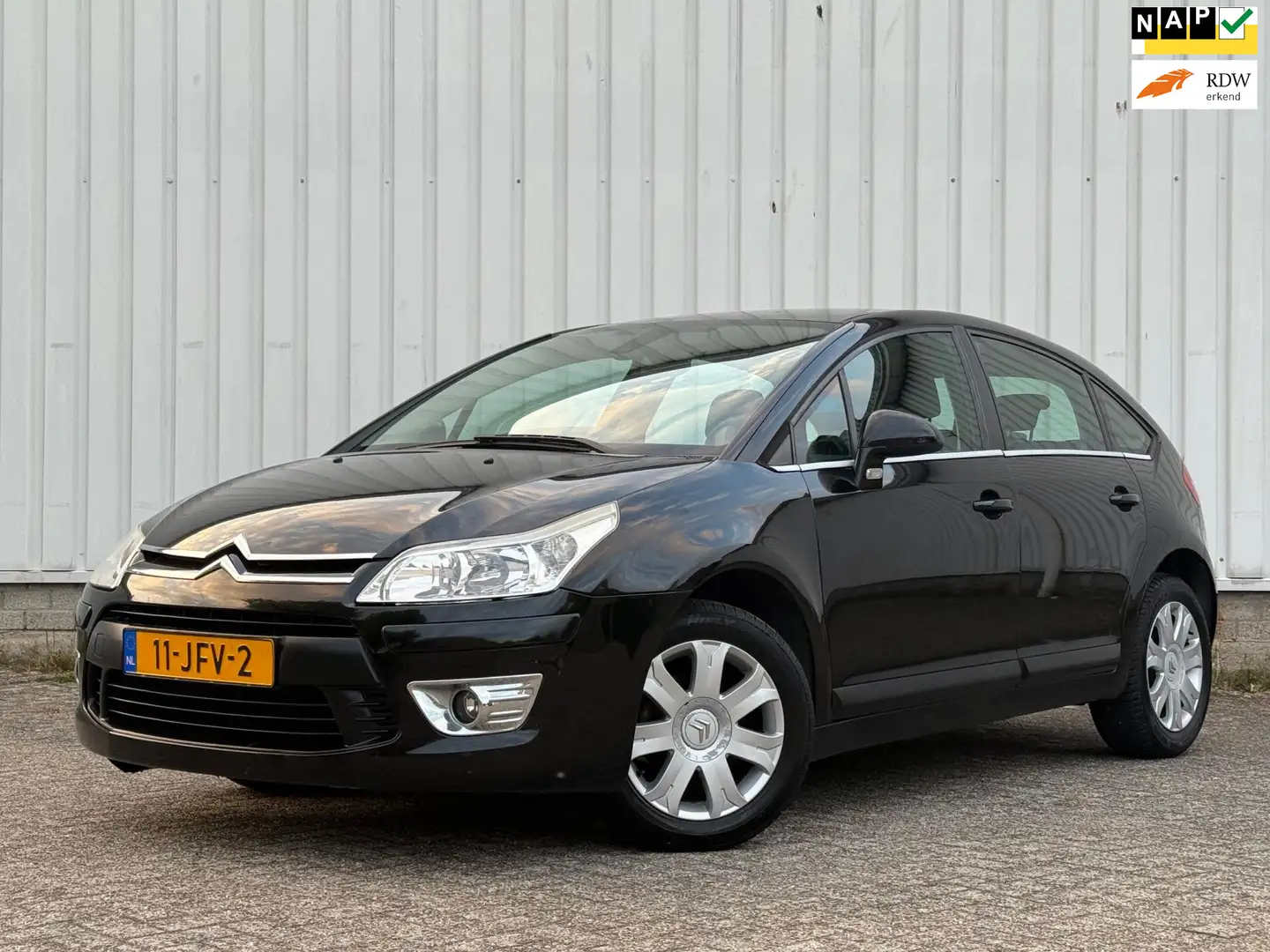 Citroen C4 1.4 16V Prestige ClimateControle,CruiseControle,PD Negru - 1