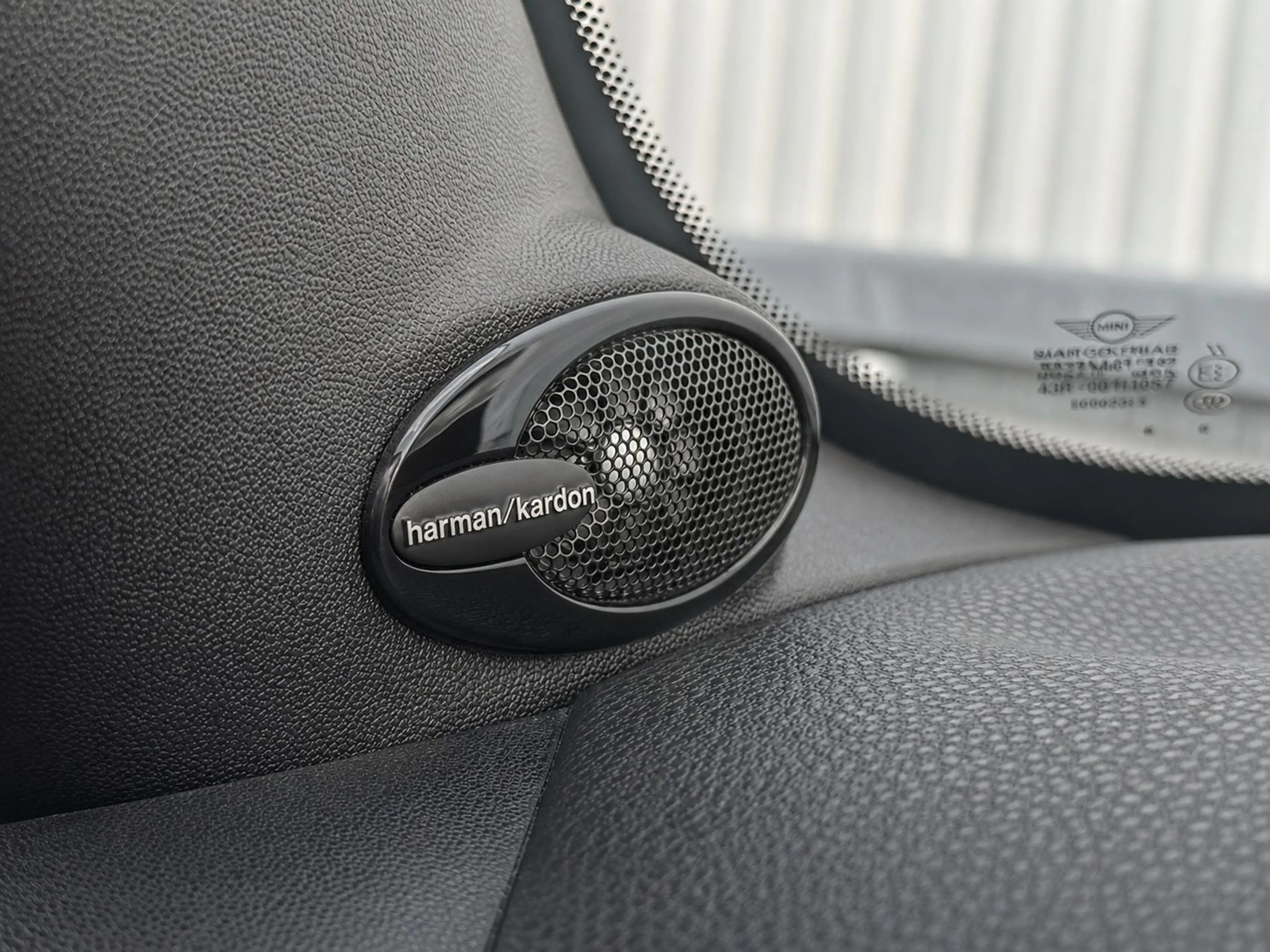 MINI Cooper SD Cabrio *Highgate* Aut*H&K*Xenon — photo 12