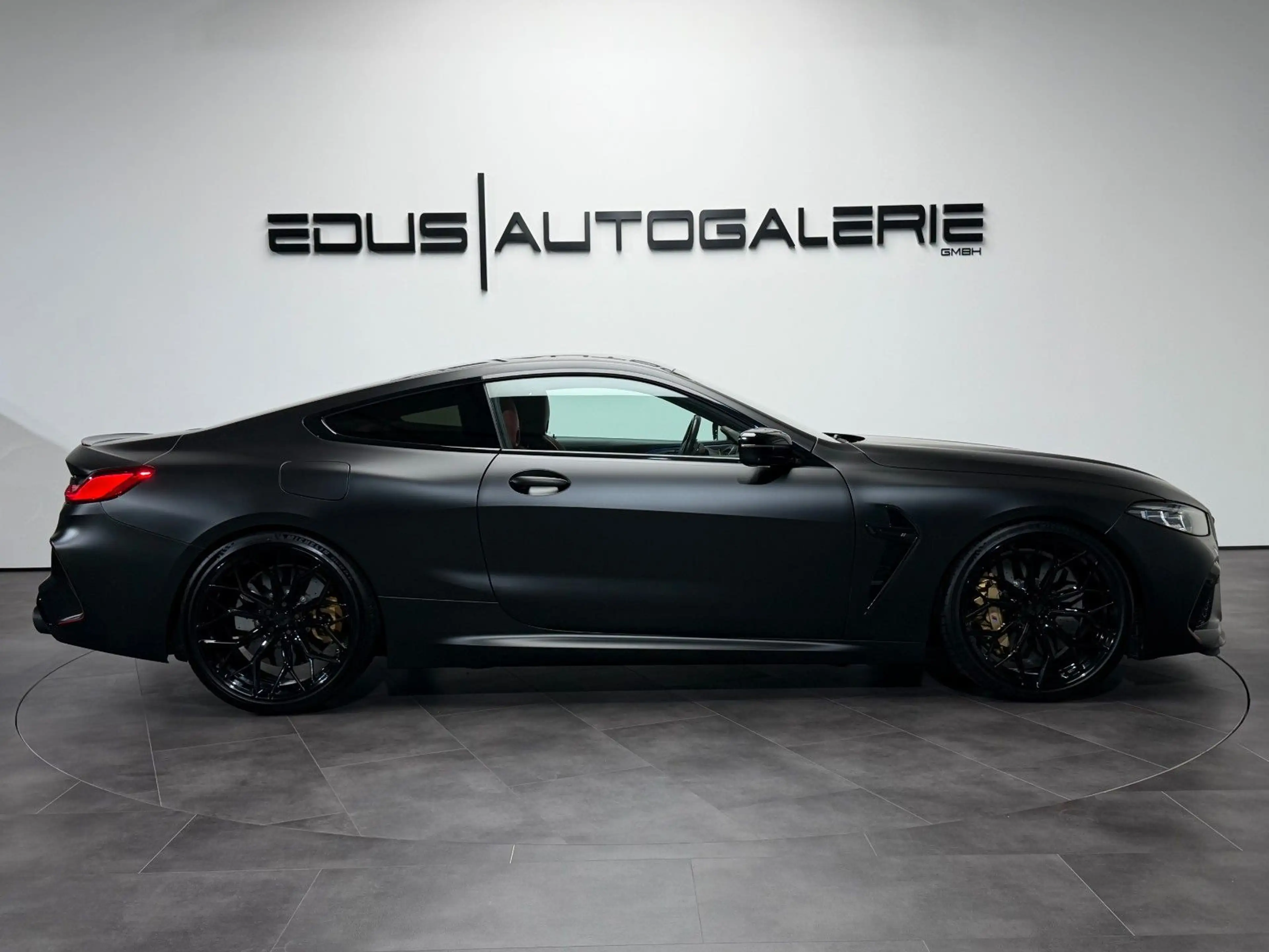 BMW M8 Coupe Competition G-Power Carbon B&W ACC Indi — photo 4