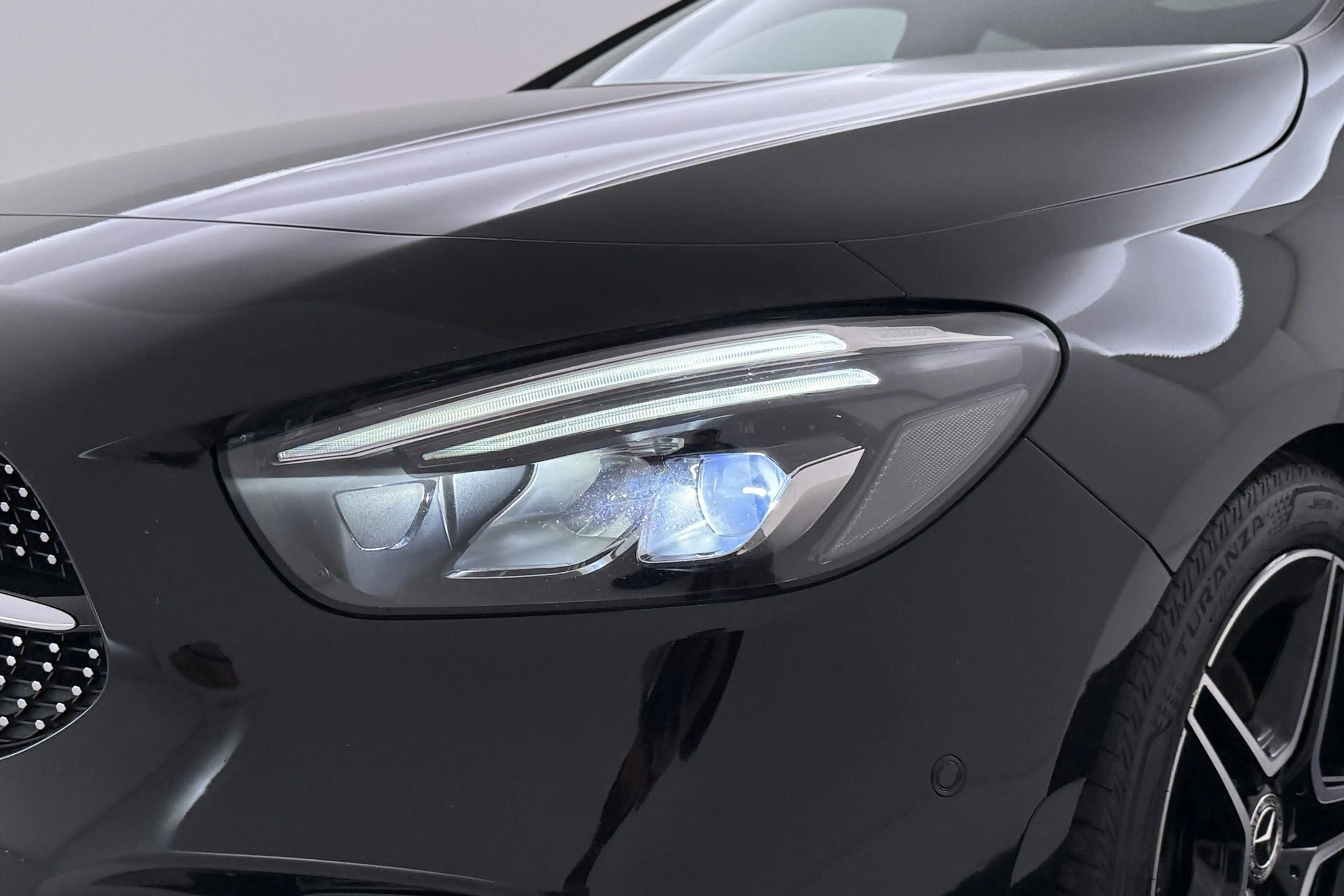 Mercedes-Benz B 180 Business Solution AMG-Line | Panoramadak | Org NL — photo 44