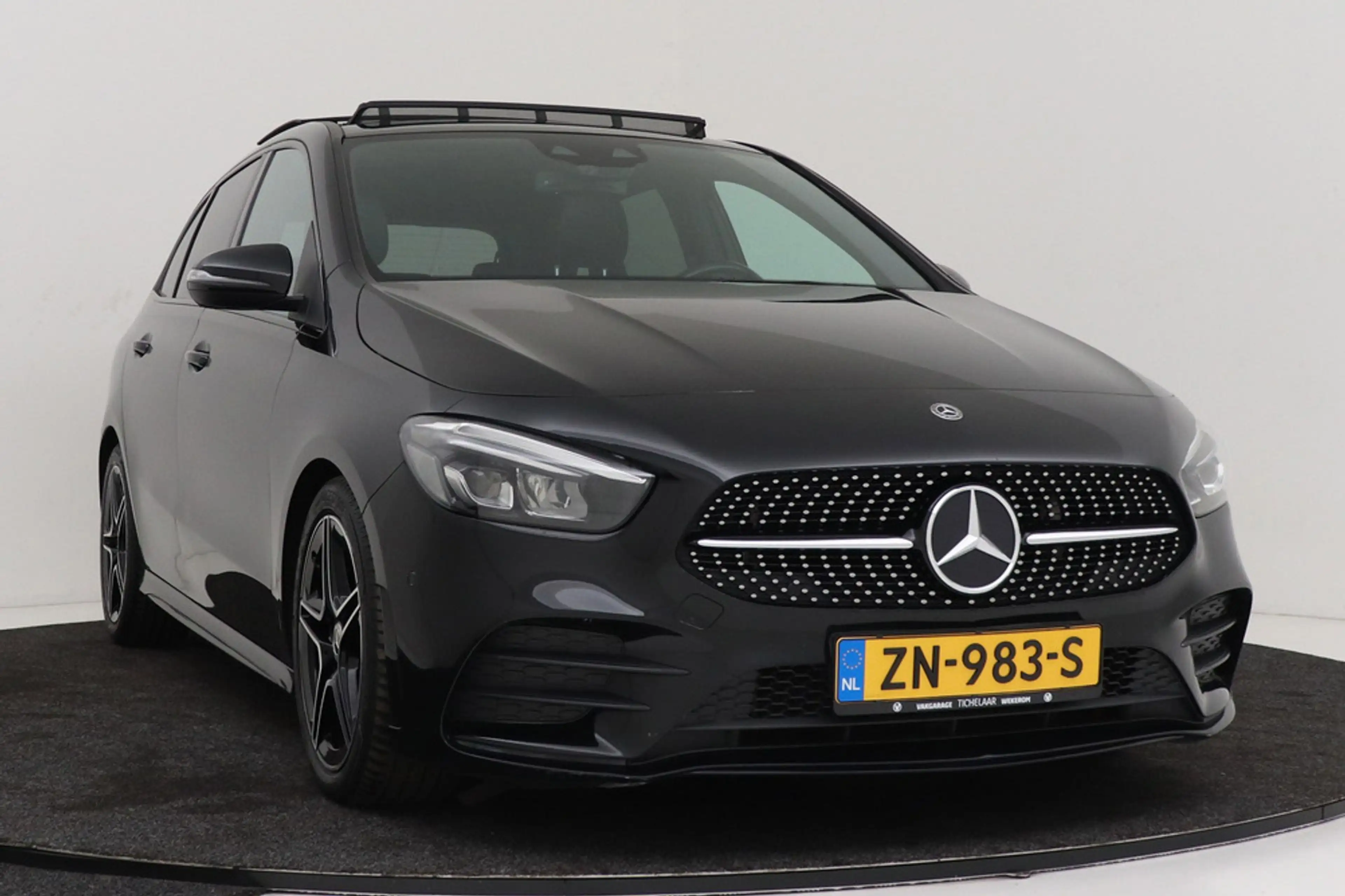 Mercedes-Benz B 180 Business Solution AMG-Line | Panoramadak | Org NL — photo 14