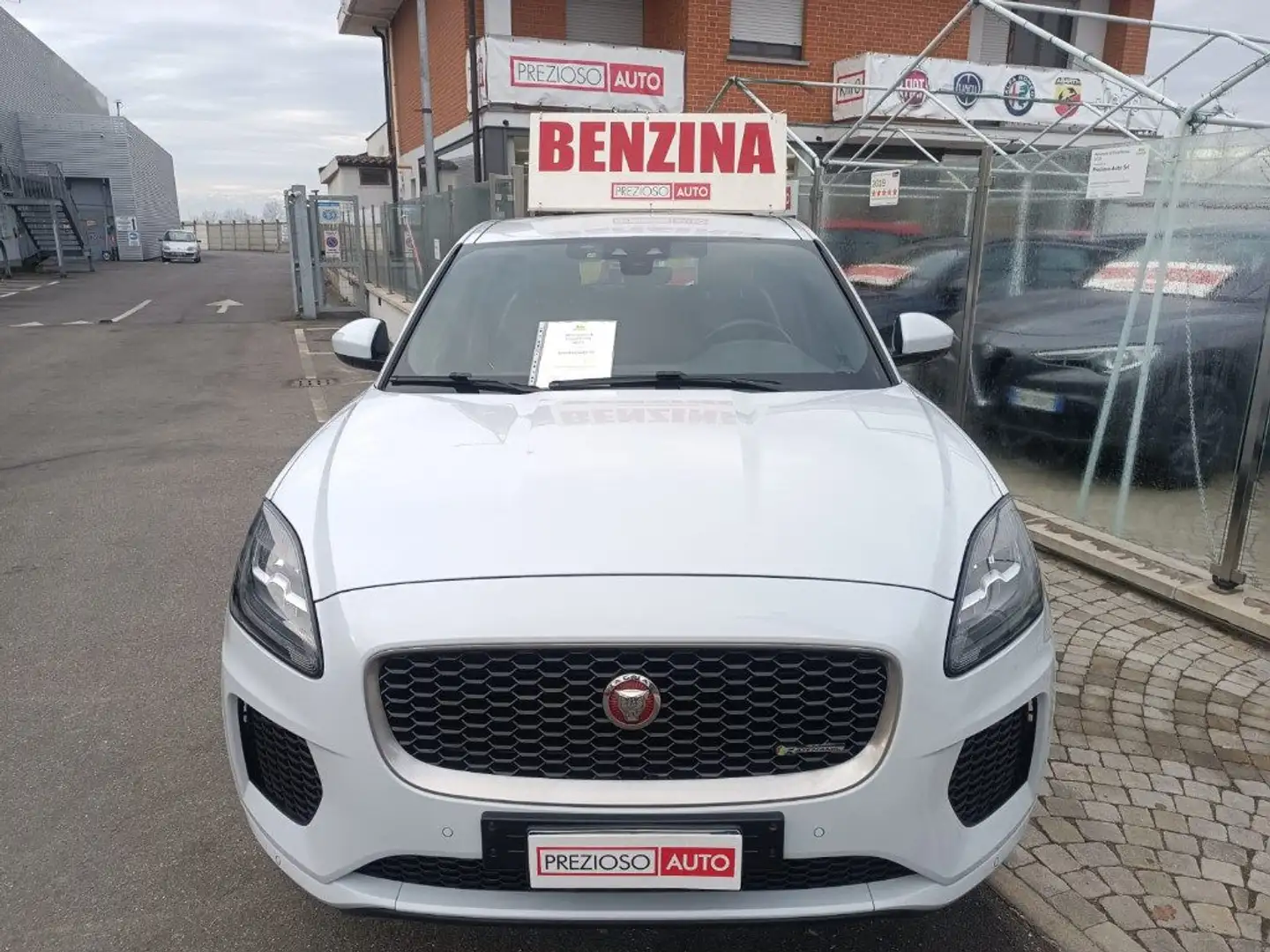 Jaguar E-Pace 2.0 249 CV AWD aut. R-Dynamic S Bianco - 2