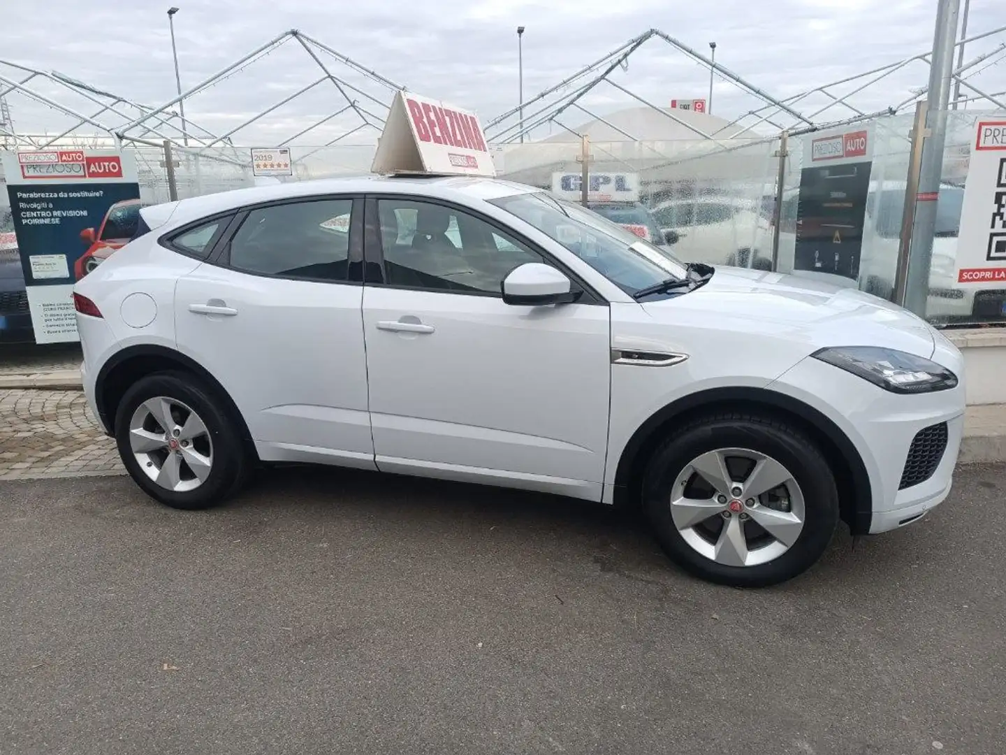 Jaguar E-Pace 2.0 249 CV AWD aut. R-Dynamic S Bianco - 1