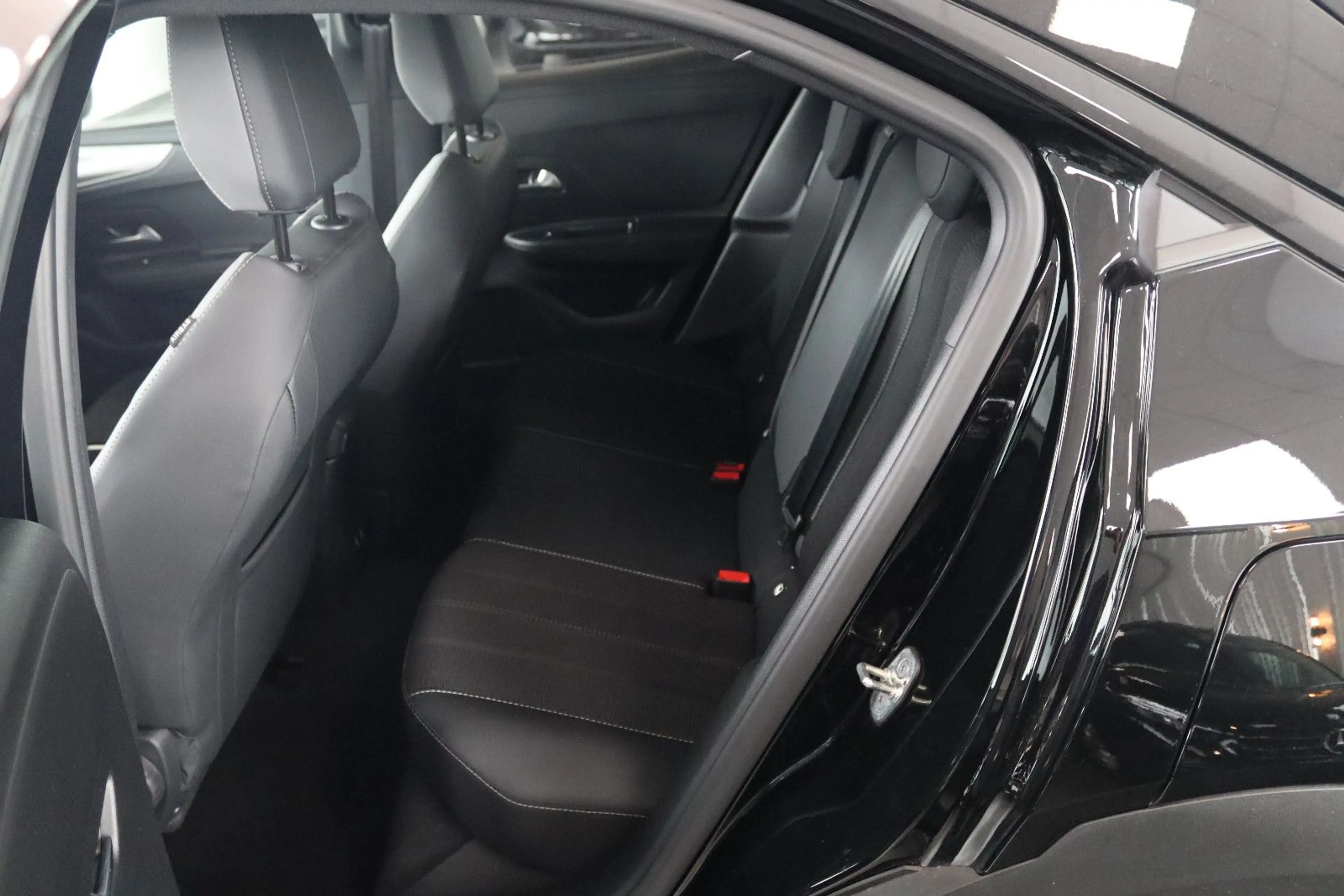 Opel Mokka 1.2 Turbo GS Line * 1.HAND + 6TKM * — photo 13