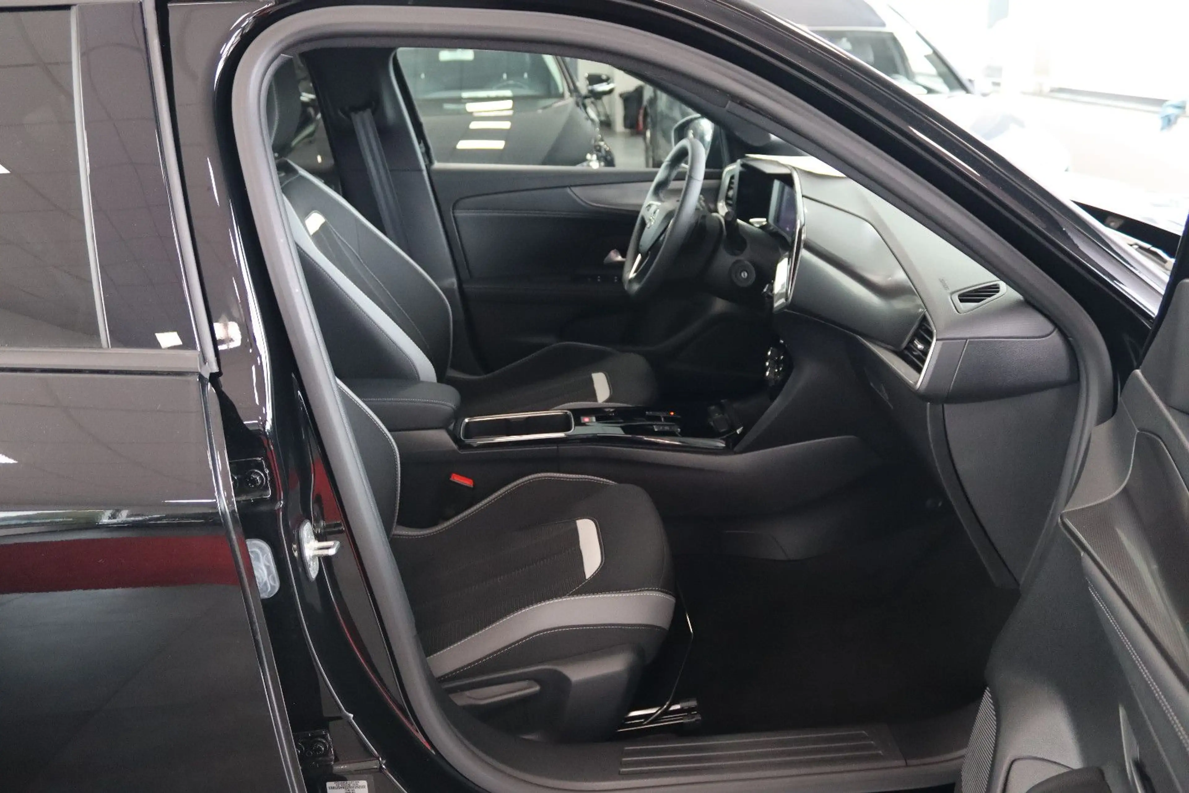 Opel Mokka 1.2 Turbo GS Line * 1.HAND + 6TKM * — photo 15