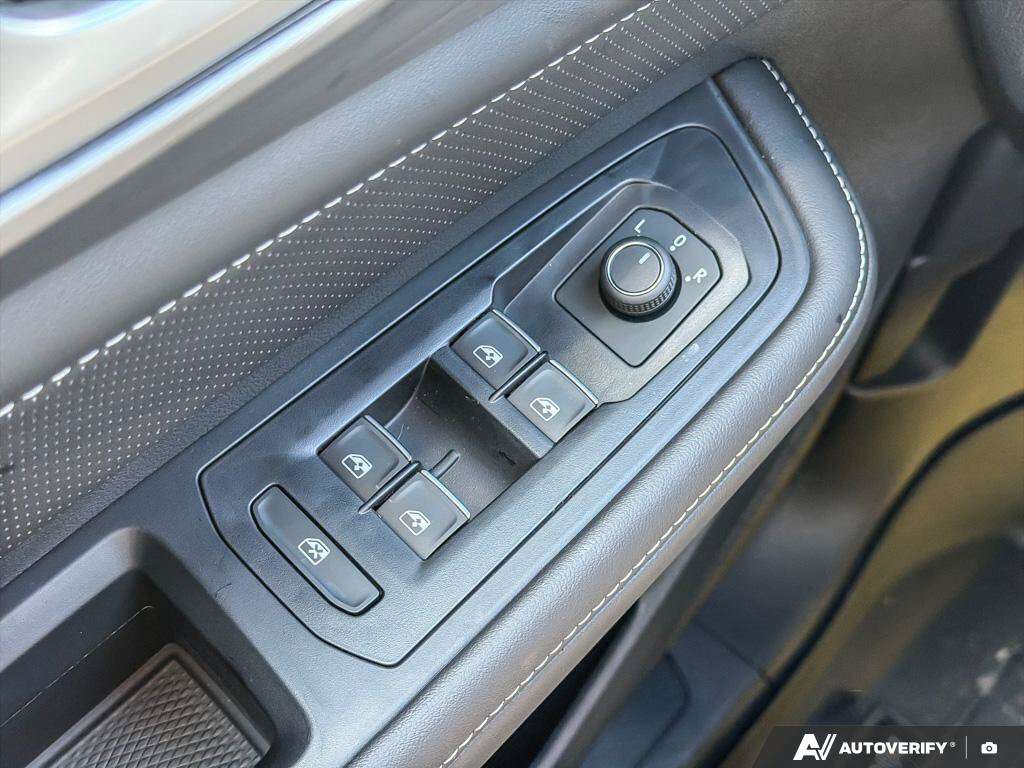 used 2025 Volkswagen Atlas car, priced at $43,548