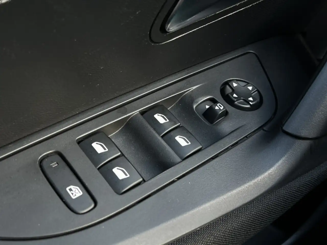 Peugeot 2008 2008 — photo 14