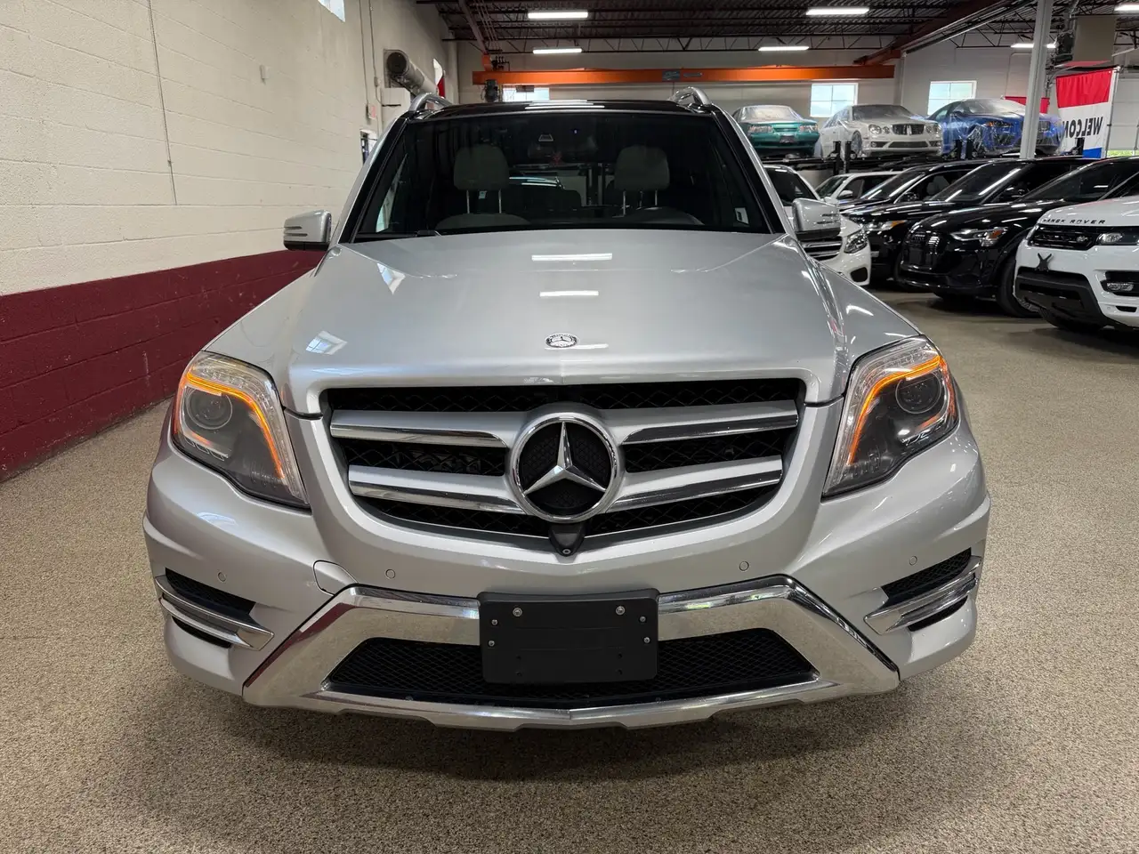 Mercedes-Benz GLK-Class снимка Mercedes-Benz GLK-Class