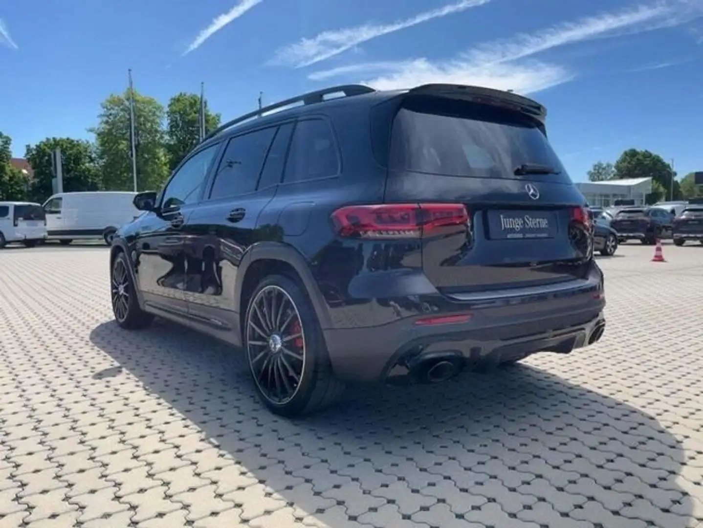 Mercedes-Benz GLB 200 35 AMG 4Matic+ 8G-DCT Negro - 2