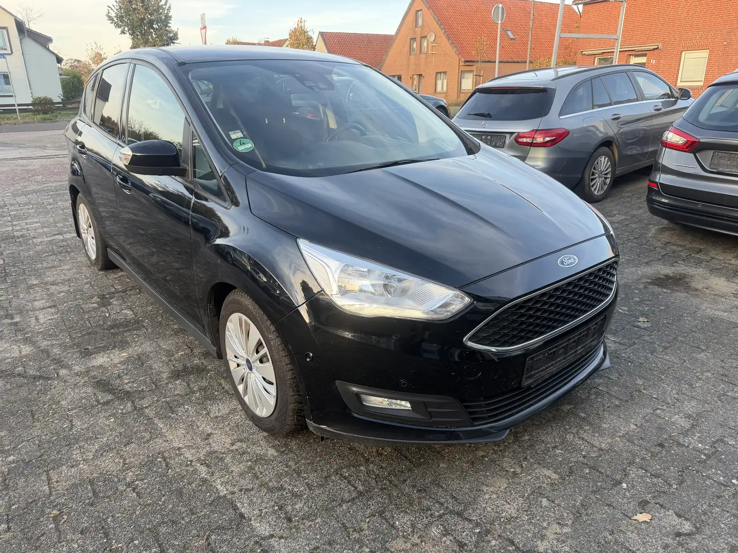 Ford C-Max Top Ausstattung / Klima / Garantie / u.v.m. Schwarz - 1