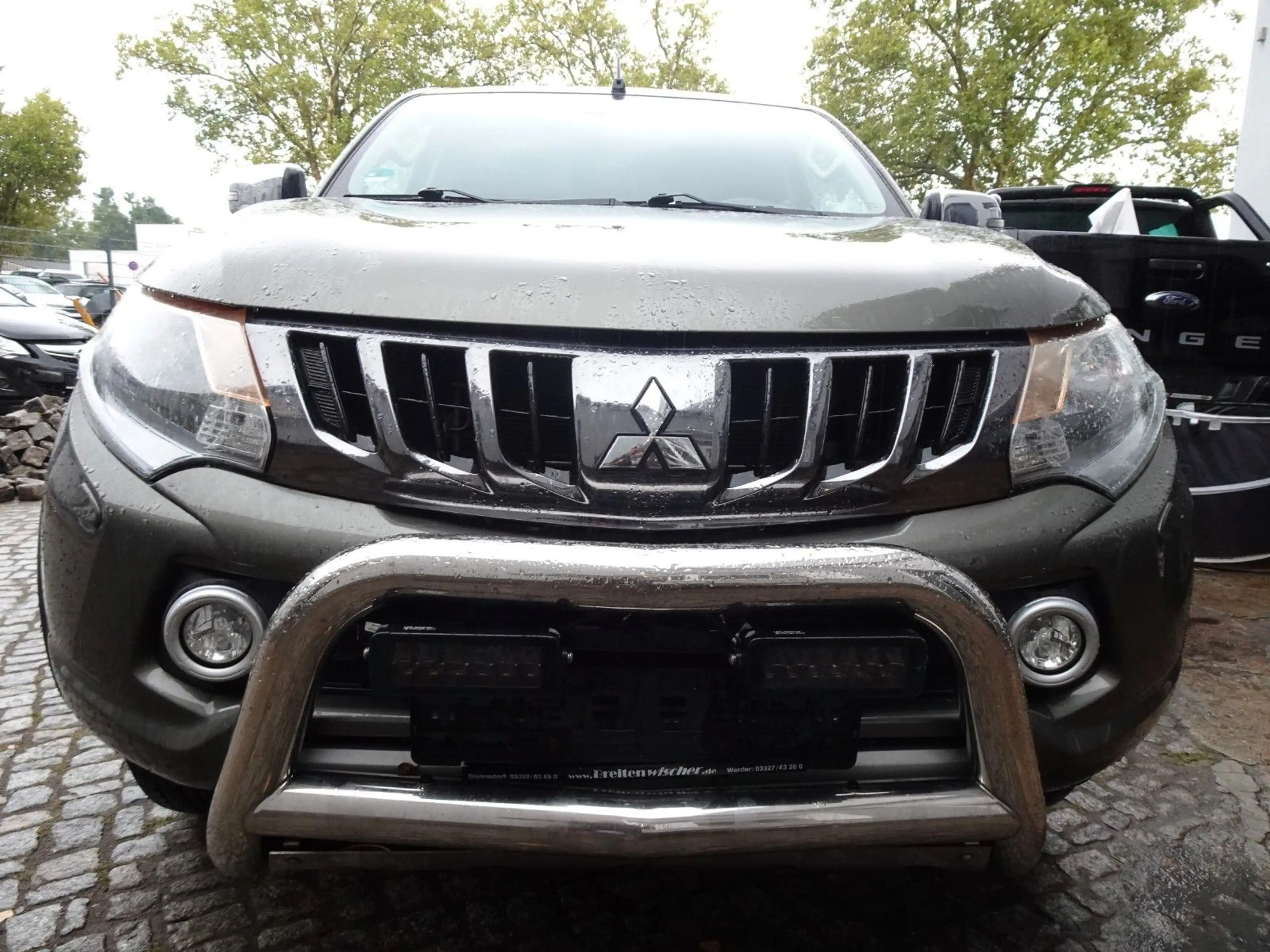 Mitsubishi L200 Plus Club Cab 4WD 133kW, KLIMATR-RCAM-AHK — photo 2