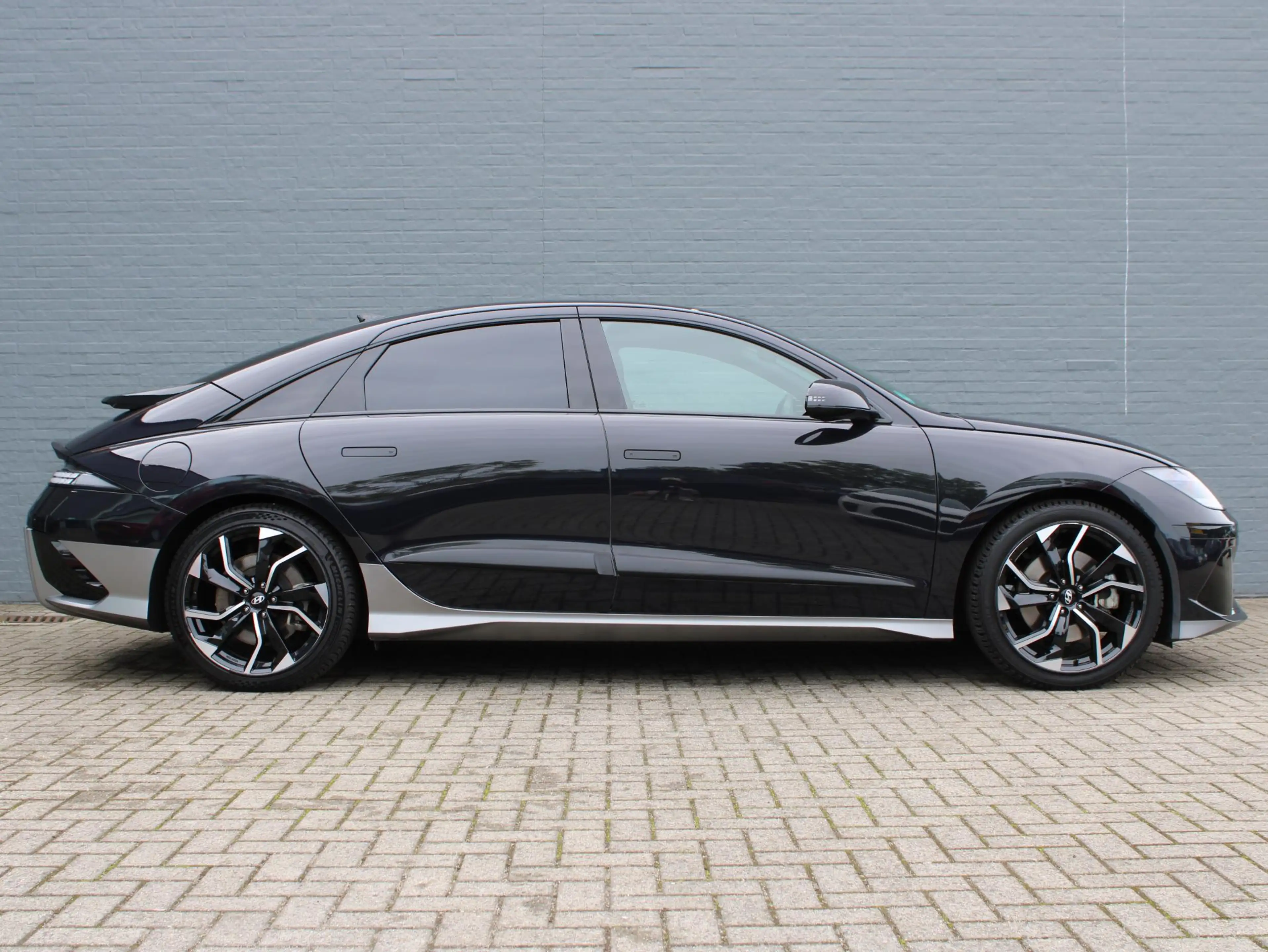 Hyundai IONIQ 6 Connect 77.4 kWh SOH 98% — photo 5