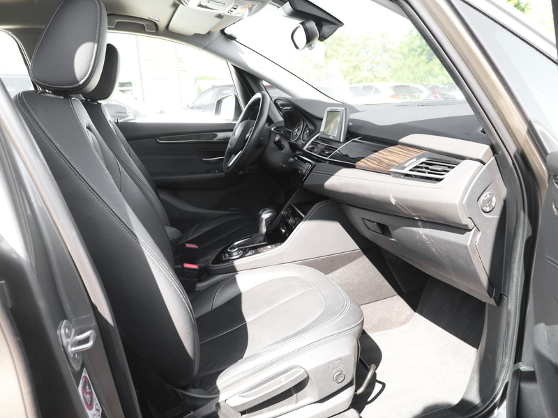 BMW 218 Luxury Line  *NAVI*LEDER*SHZ* — photo 5