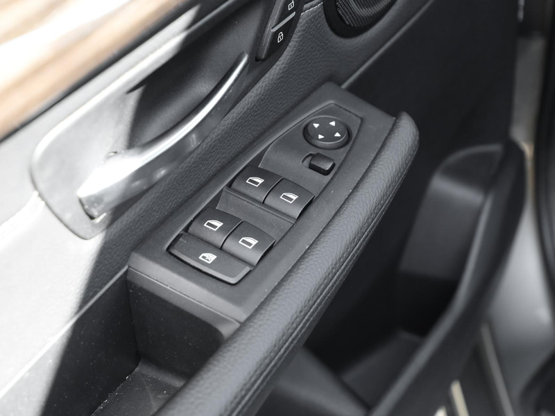 BMW 218 Luxury Line  *NAVI*LEDER*SHZ* — photo 13