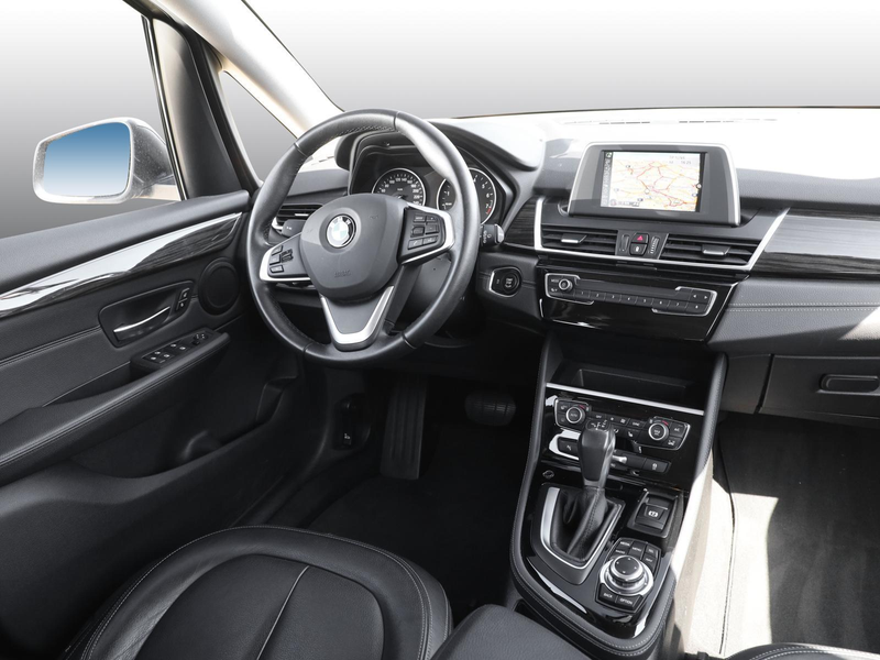 BMW 218 Luxury Line  *NAVI*LEDER*SHZ* — photo 7