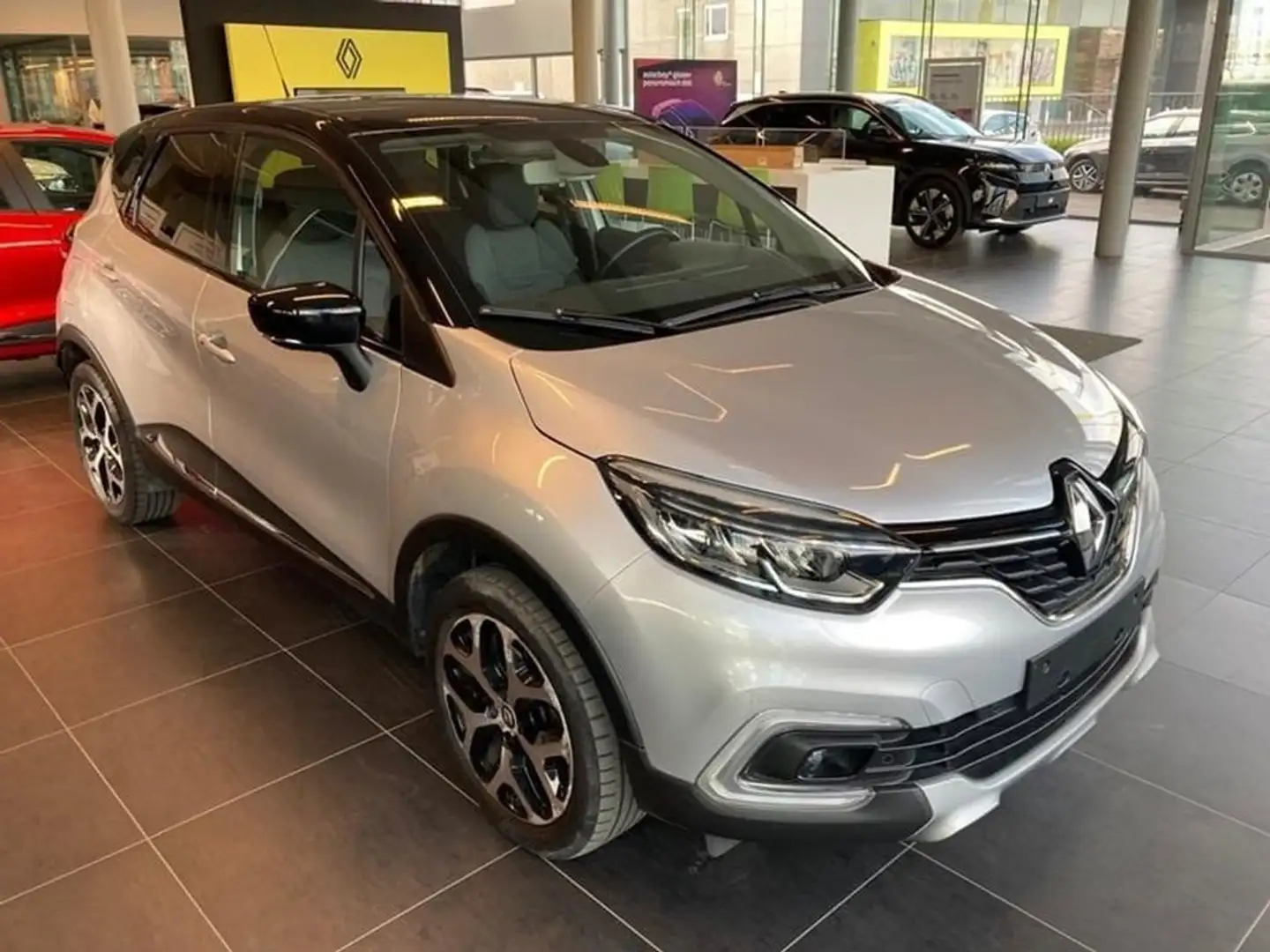 Renault Captur Intens TCe 90 Сірий - 1