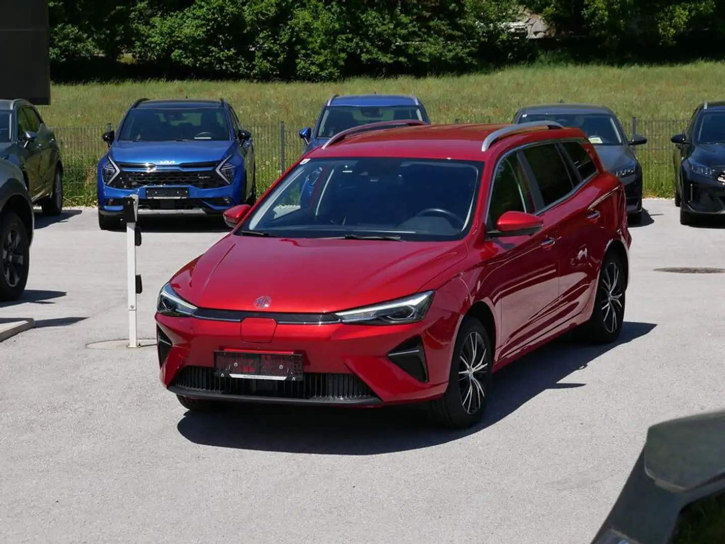 MG MG5 MG5 EV Luxury 61,1 kWh Maximal Reichweite Rot - 2