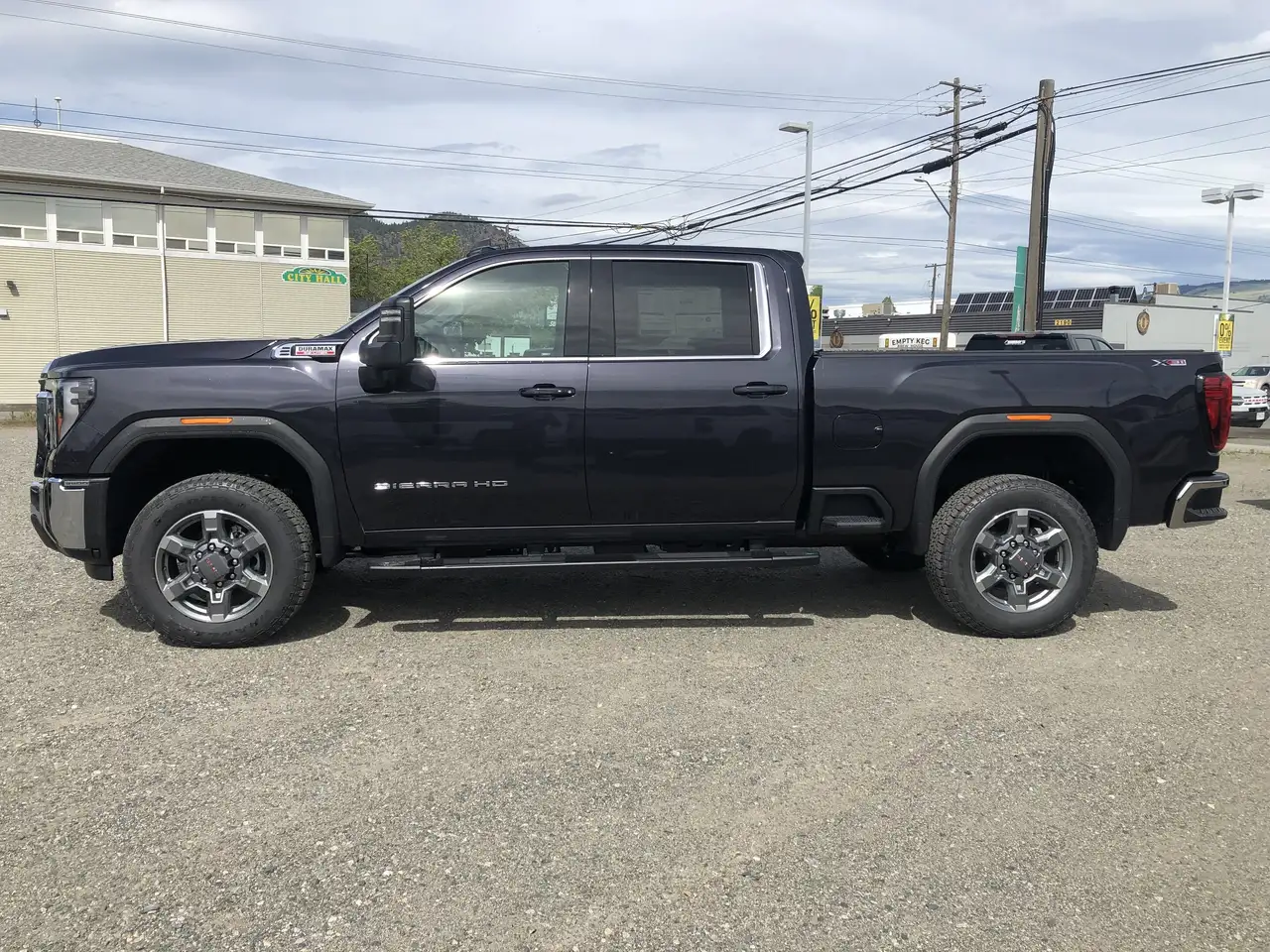 GMC Sierra 3500HD снимка GMC Sierra 3500HD