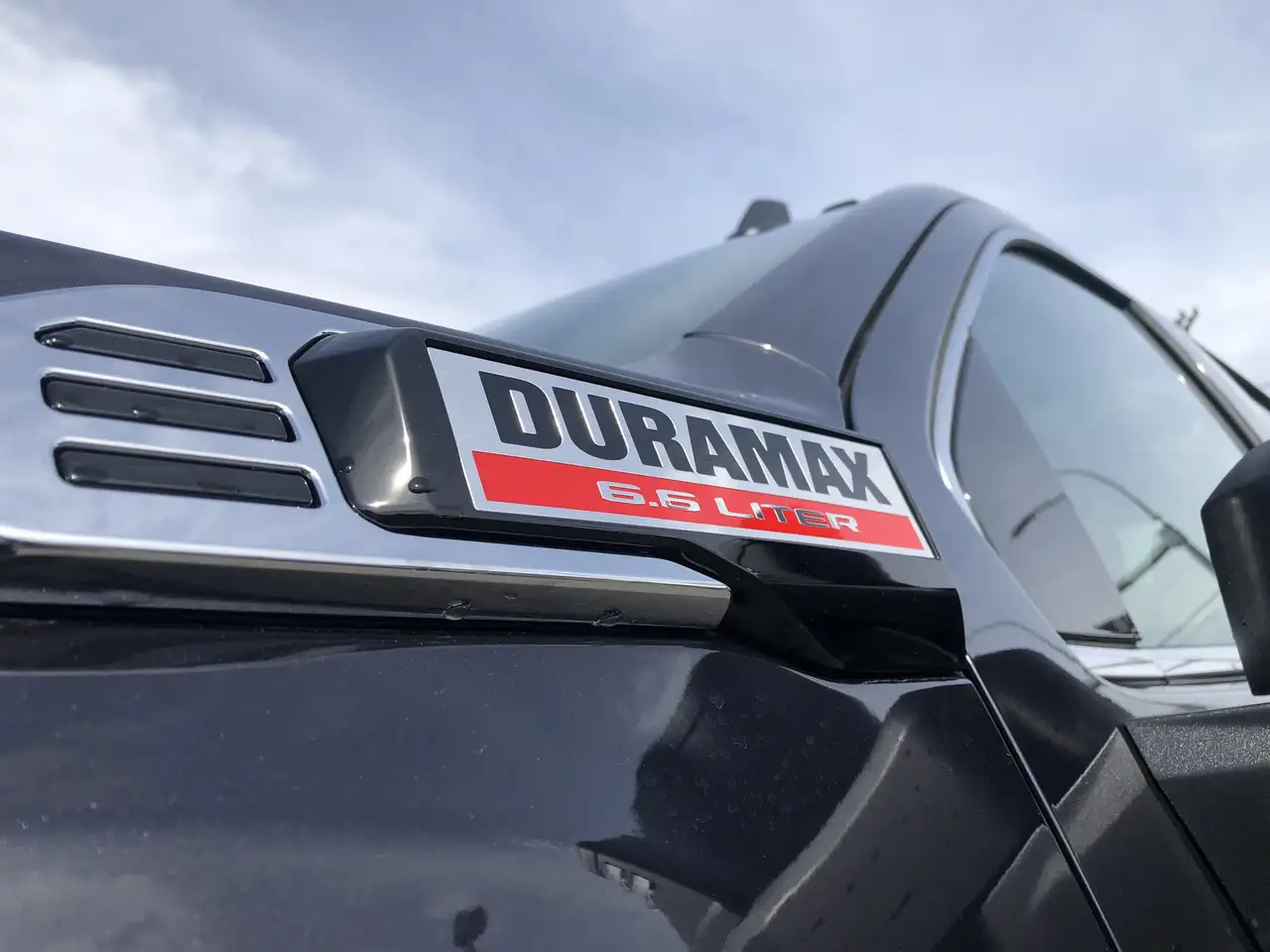 GMC Sierra 3500HD снимка GMC Sierra 3500HD
