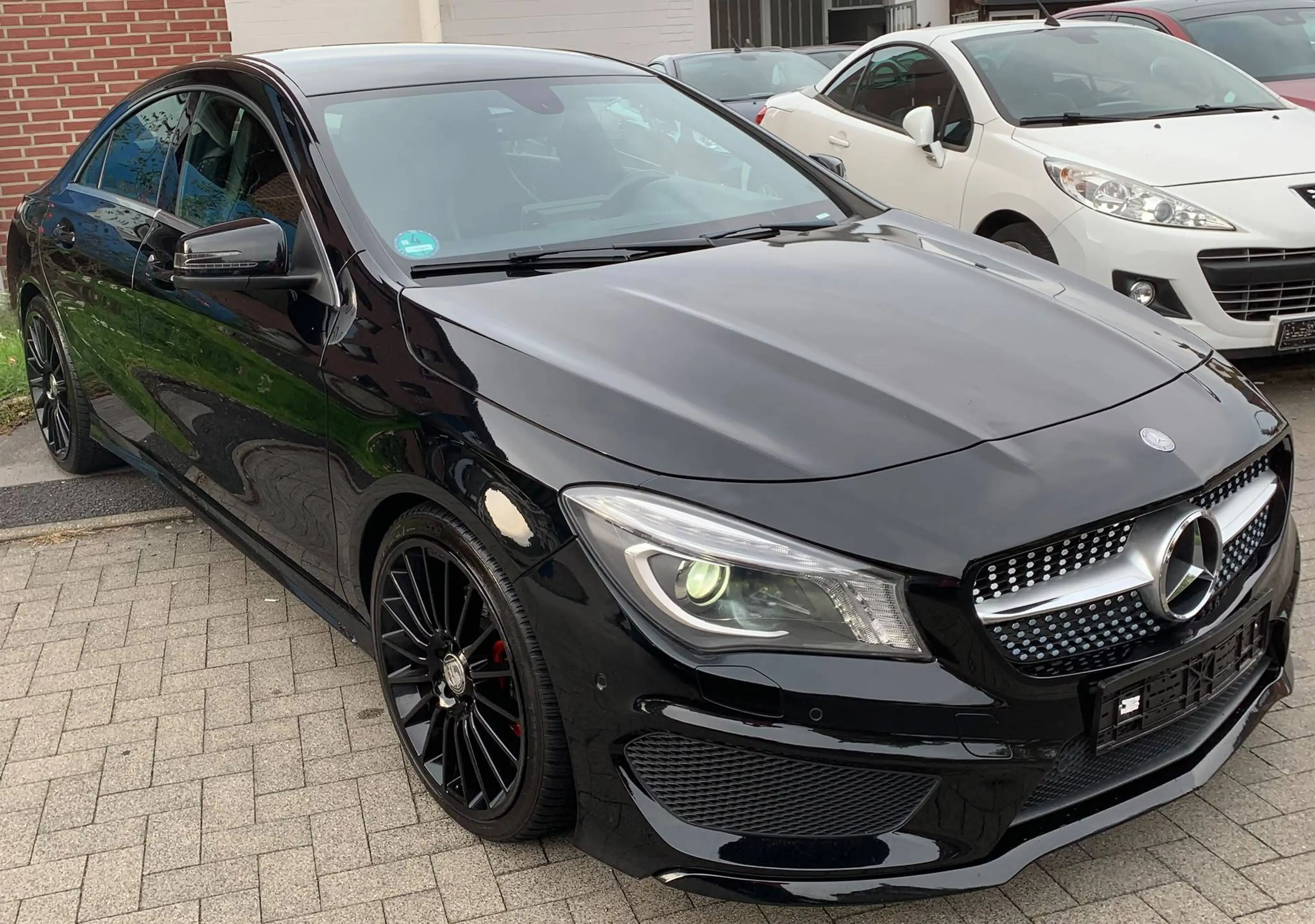 Mercedes-Benz CLA 180 AMG LINE AUTOMATIK *H&K-XENON* — photo 3